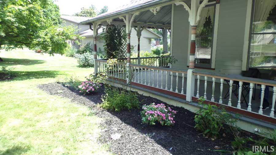 2nd image of 1411 Mcdowell Rd, Vincennes, IN 47591 | MLS# 202629086