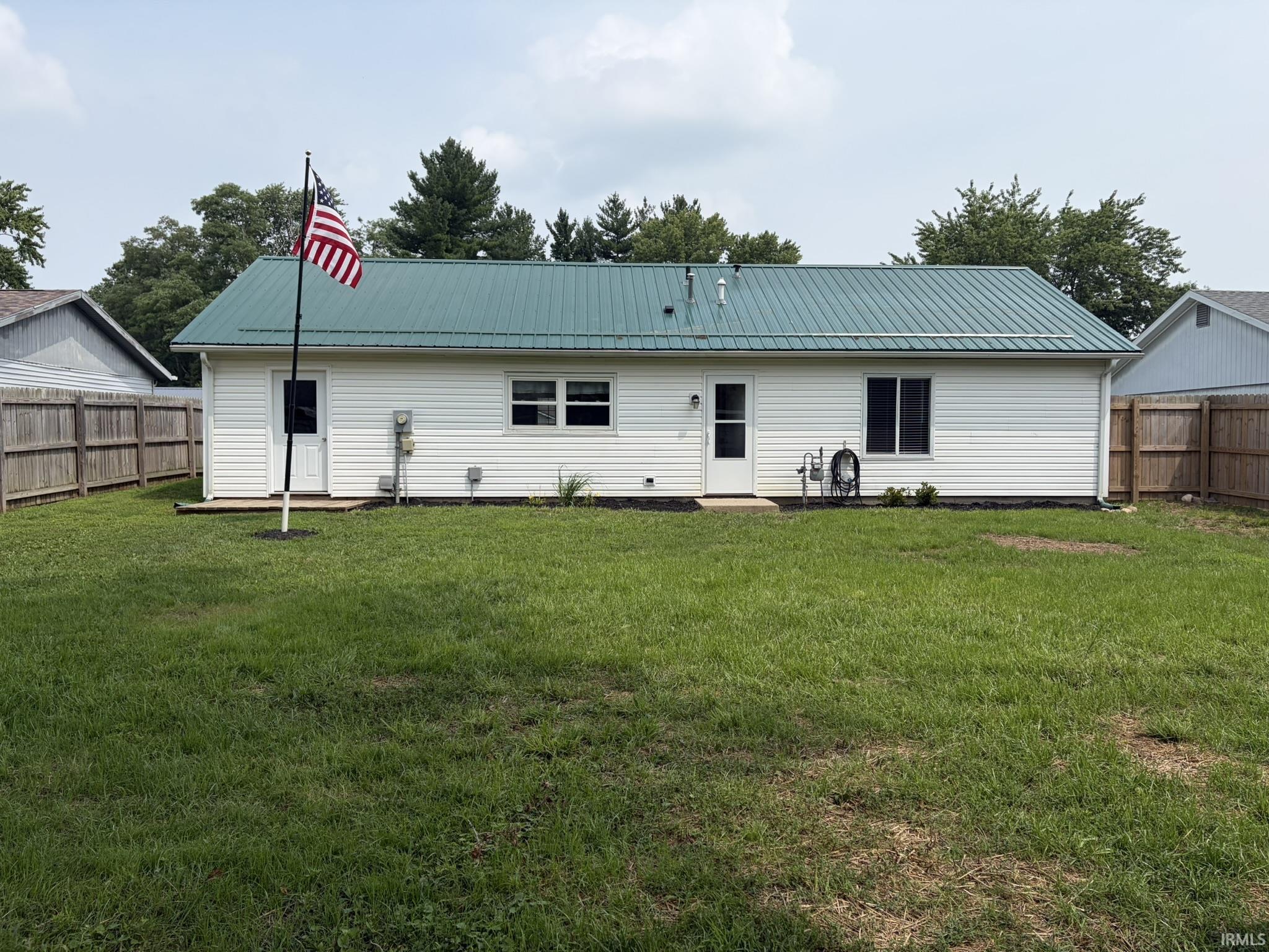 19th image of 520 Beechwood Dr, Monticello, IN 47960 | MLS# 202629099