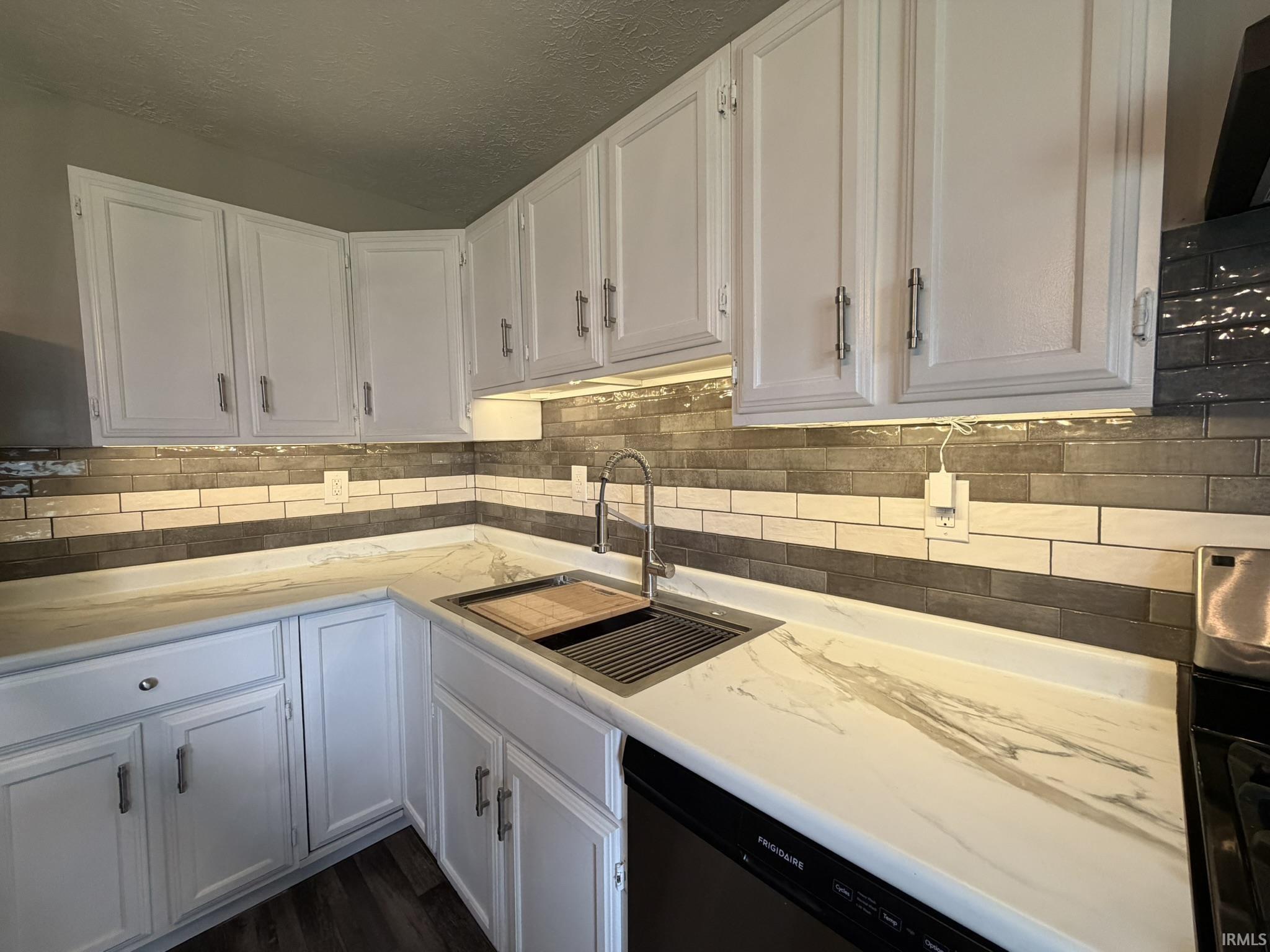 5th image of 520 Beechwood Dr, Monticello, IN 47960 | MLS# 202629099