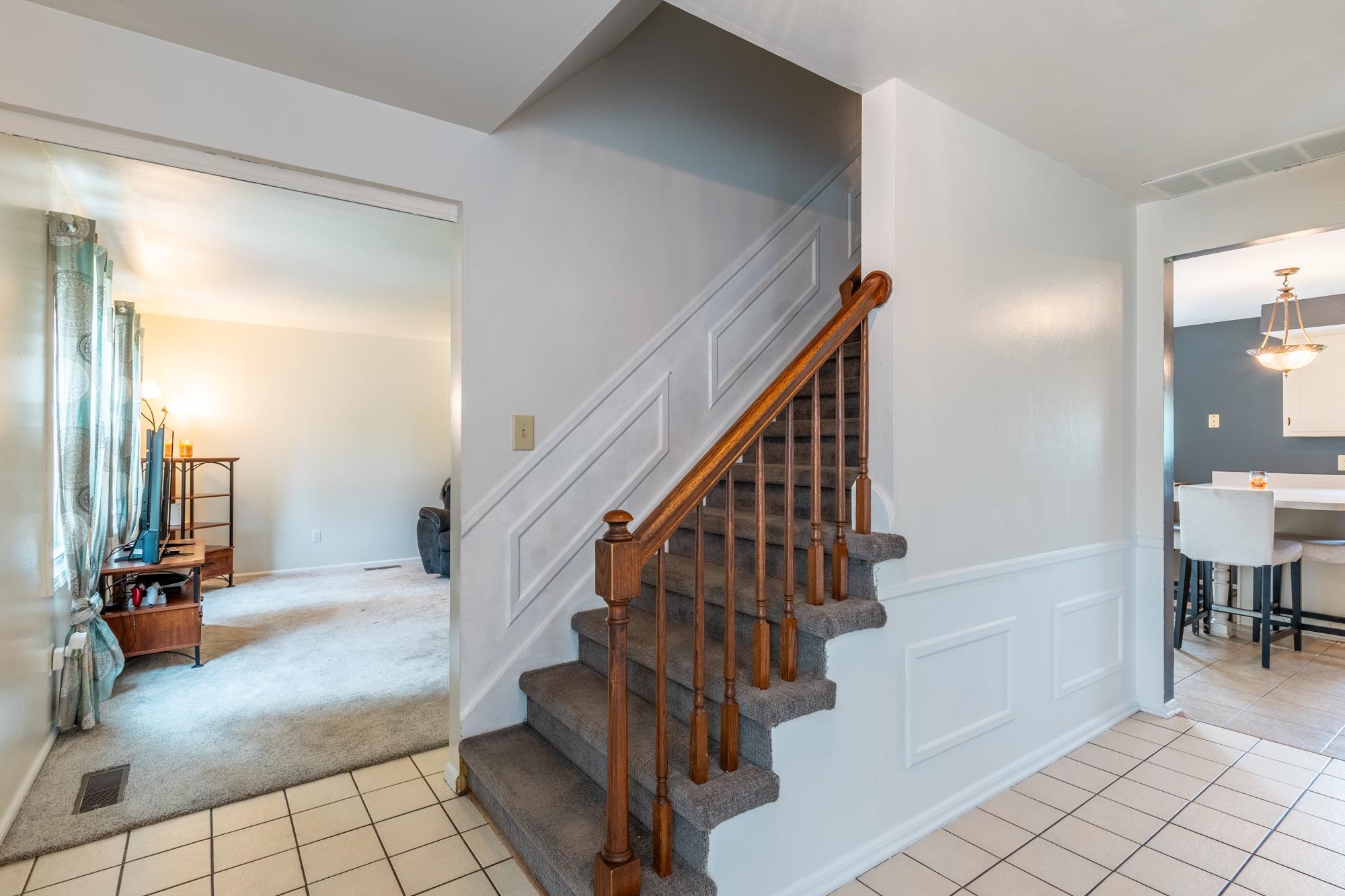 Photo 12 of 1100 Springhill Drive