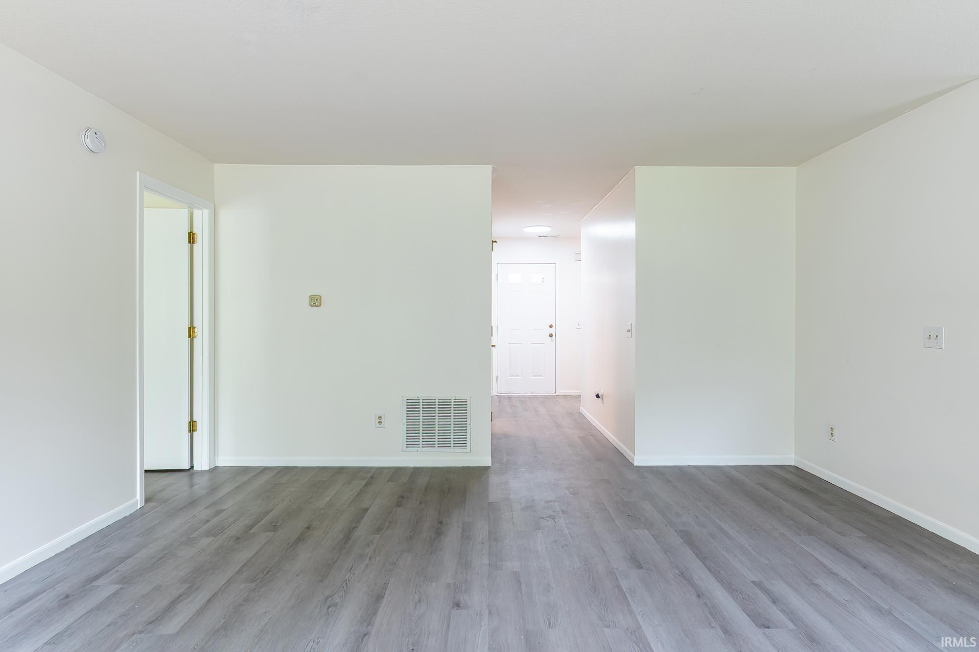 Photo 4 of 7823 Rocky Glen Place