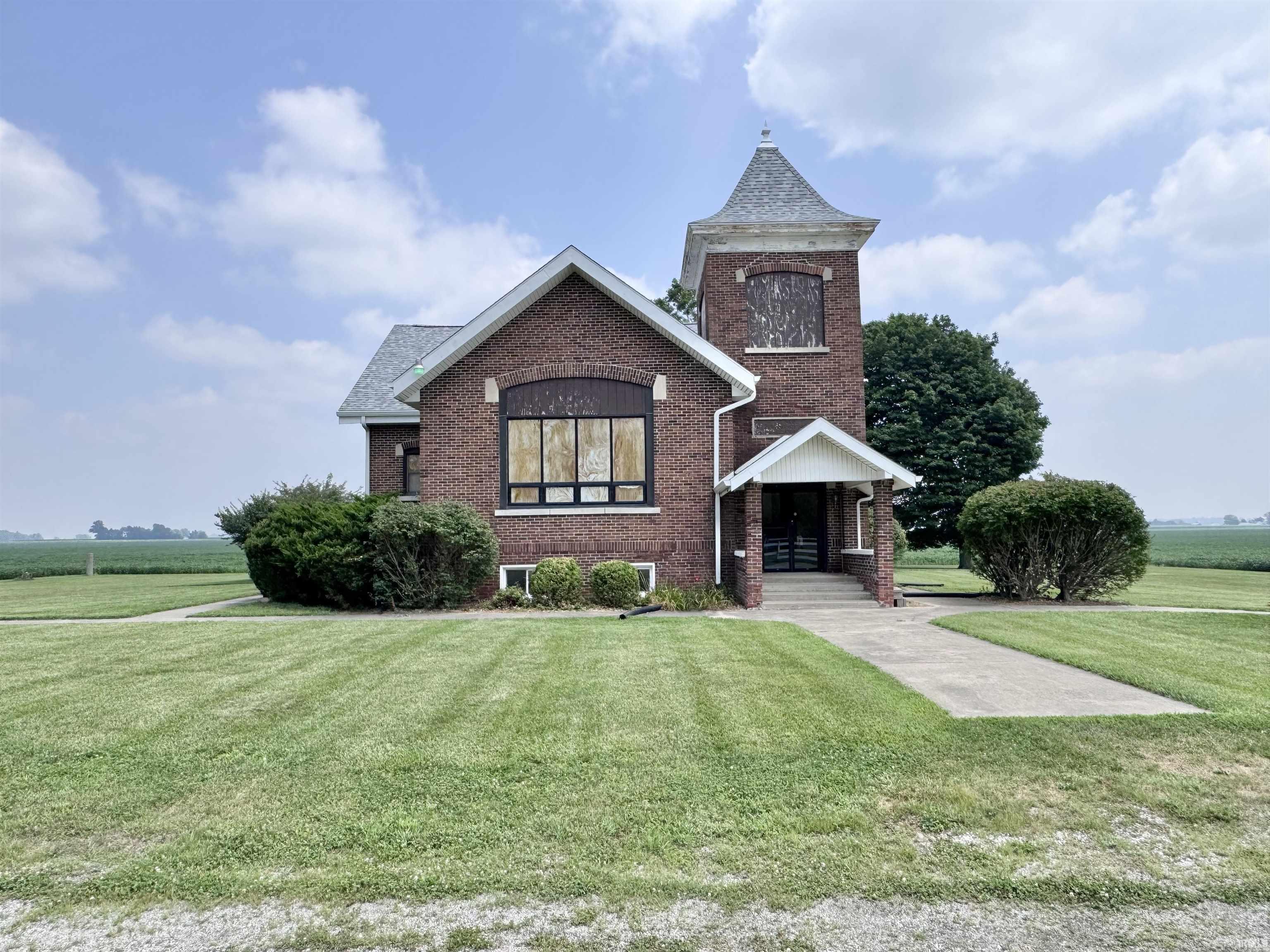 Homes for sale in Logansport, IN | 3391 S Cr 200 N, Logansport, IN 46947 | MLS# 202629307