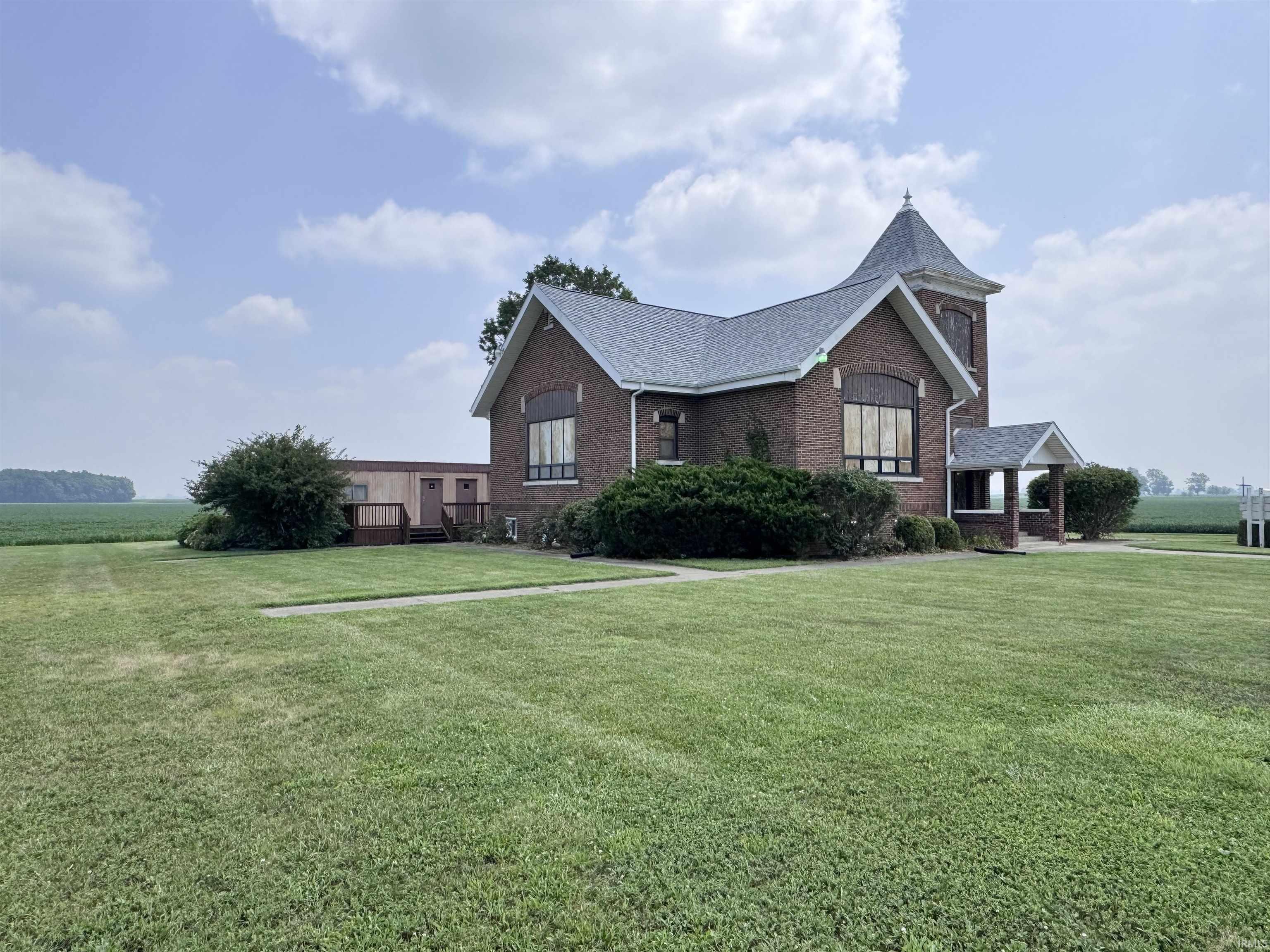 3rd image of 3391 S Cr 200 N, Logansport, IN 46947 | MLS# 202629307