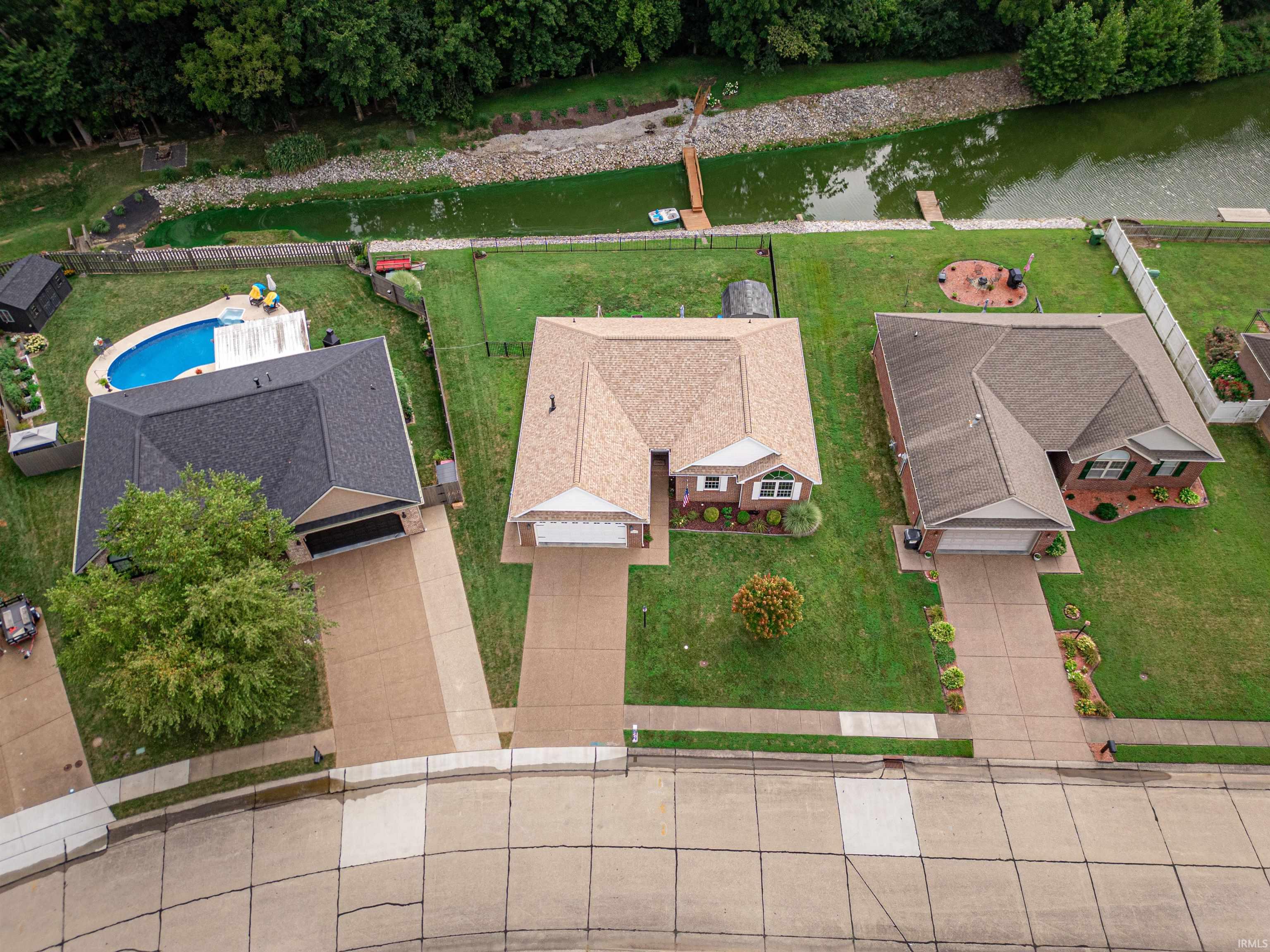 34th image of 9239 Southport Dr, Evansville, IN 47711 | MLS# 202629377