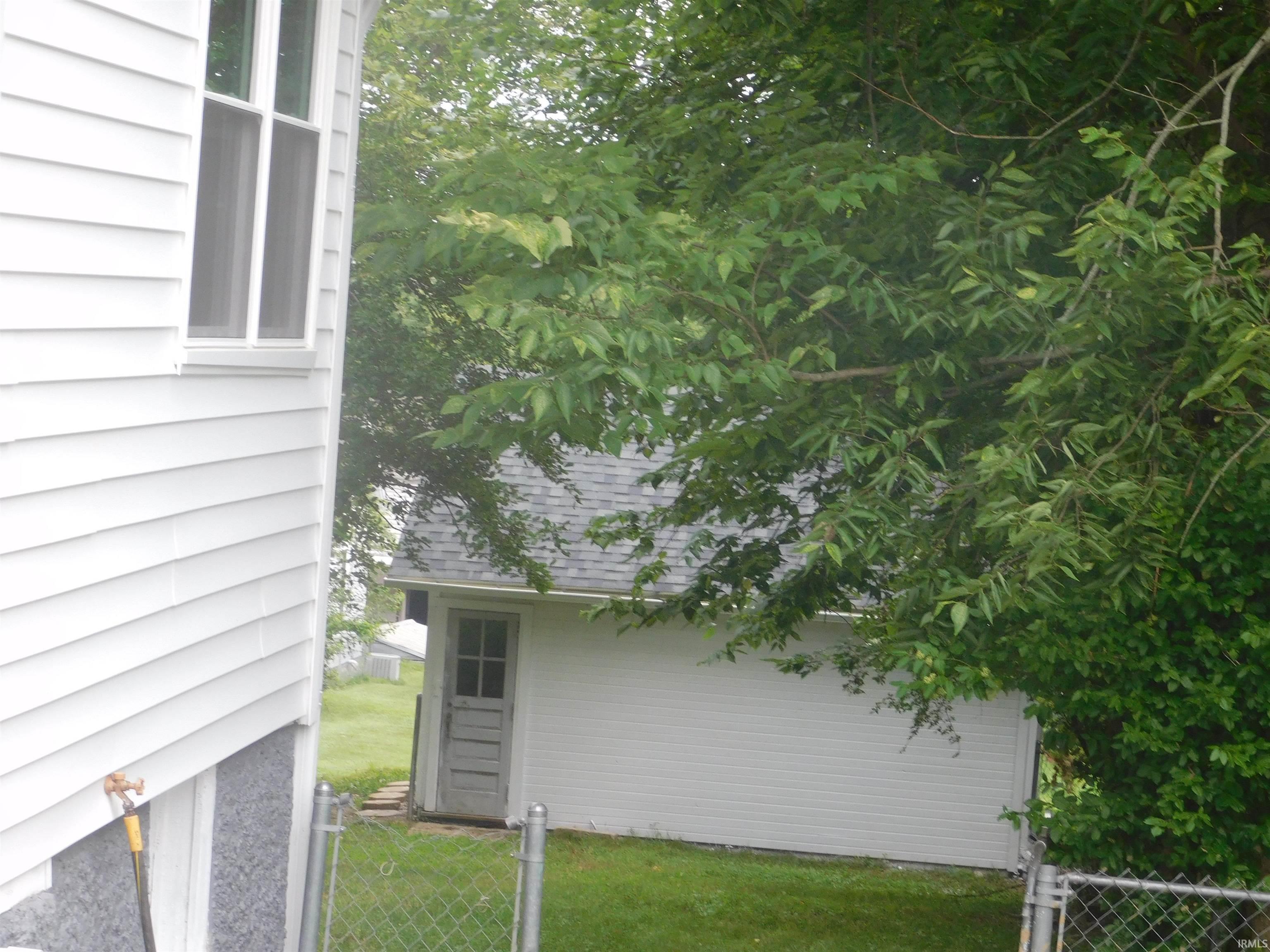 18th image of 306 S Posey St, Salem, IN 47167 | MLS# 202629444
