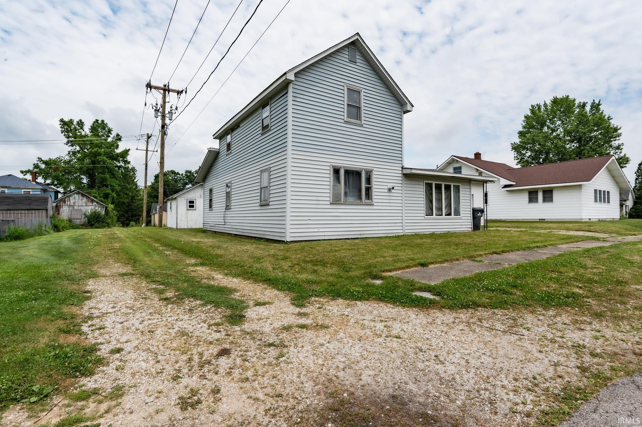 2nd image of 304 W Vine St, Van Buren, IN 46991 | MLS# 202629456