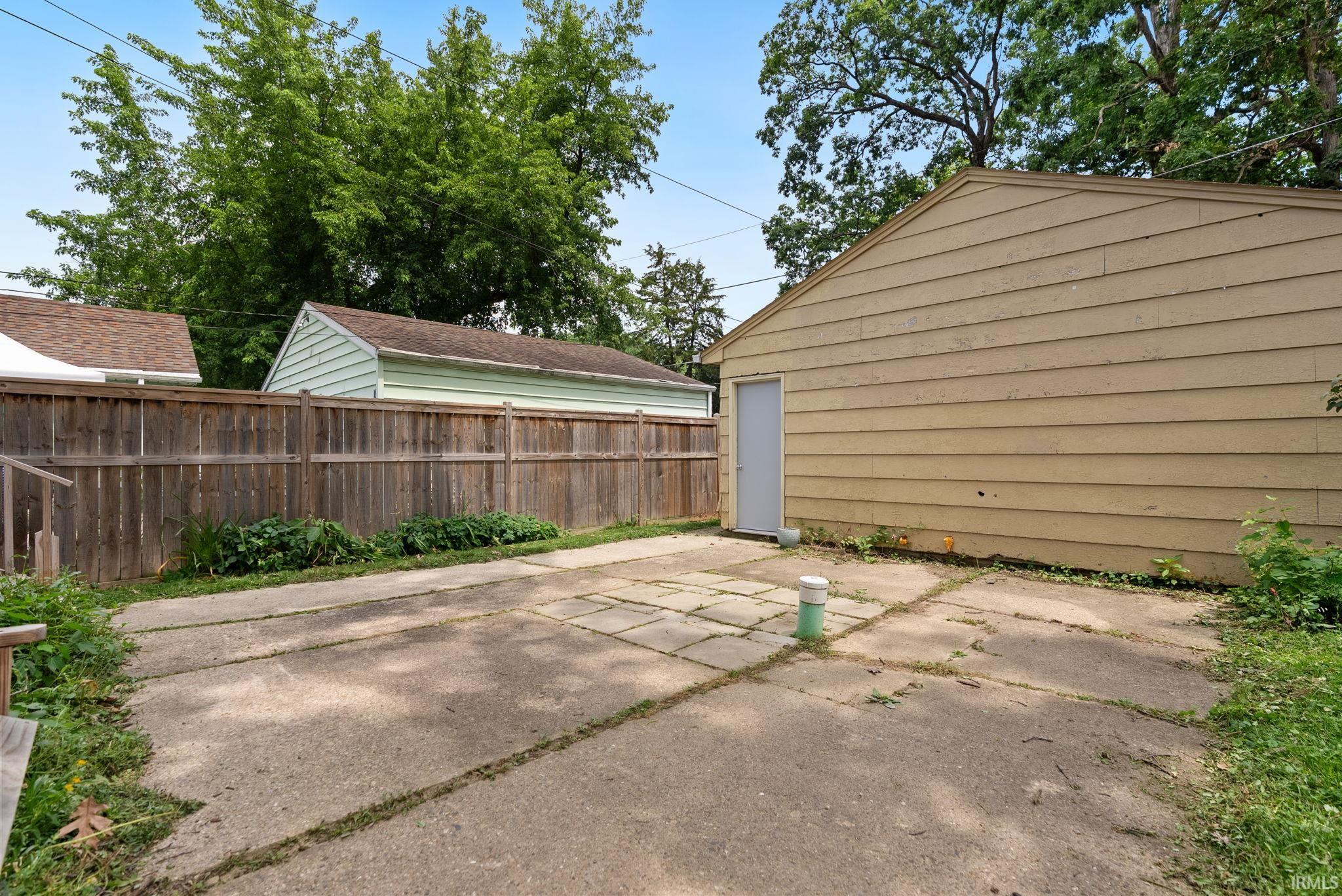 Photo 34 of 4121 Indiana Avenue