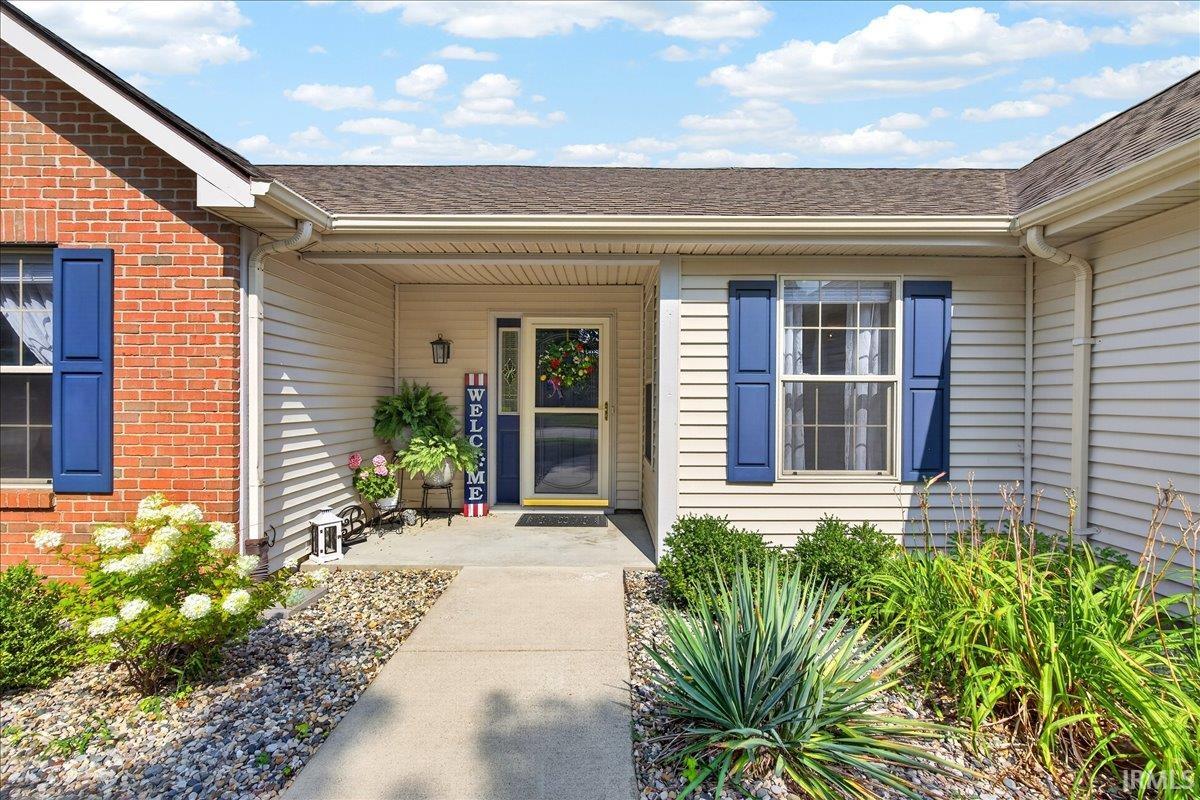 3rd image of 3301 Secretariat Cir, West Lafayette, IN 47906 | MLS# 202629484