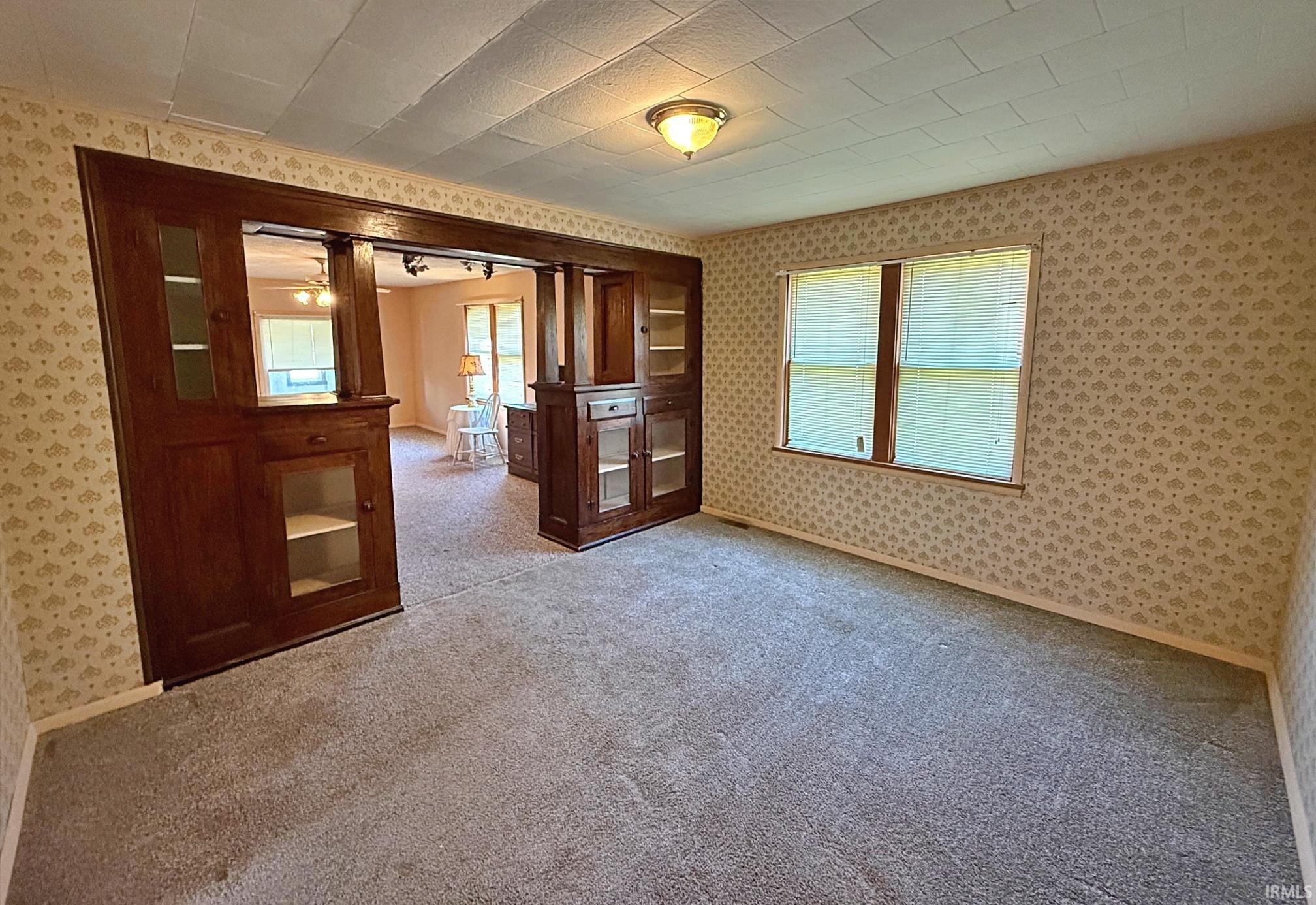 4th image of 206 N Meridian St, Jasonville, IN 47438 | MLS# 202629496