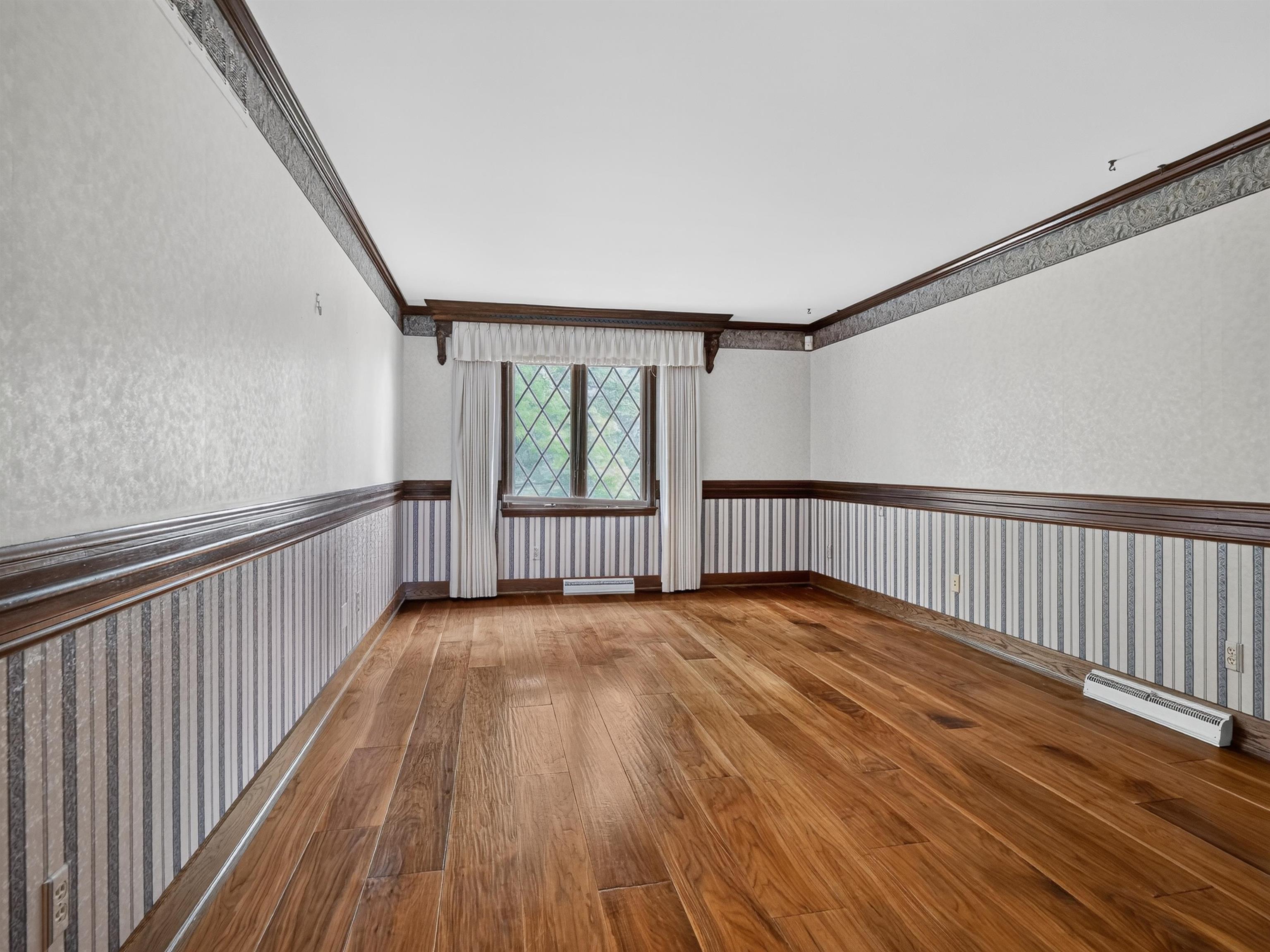 Empty room