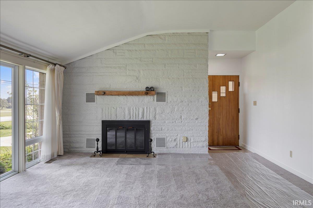 4th image of 1354 E Washington St, Winchester, IN 47394 | MLS# 202629517