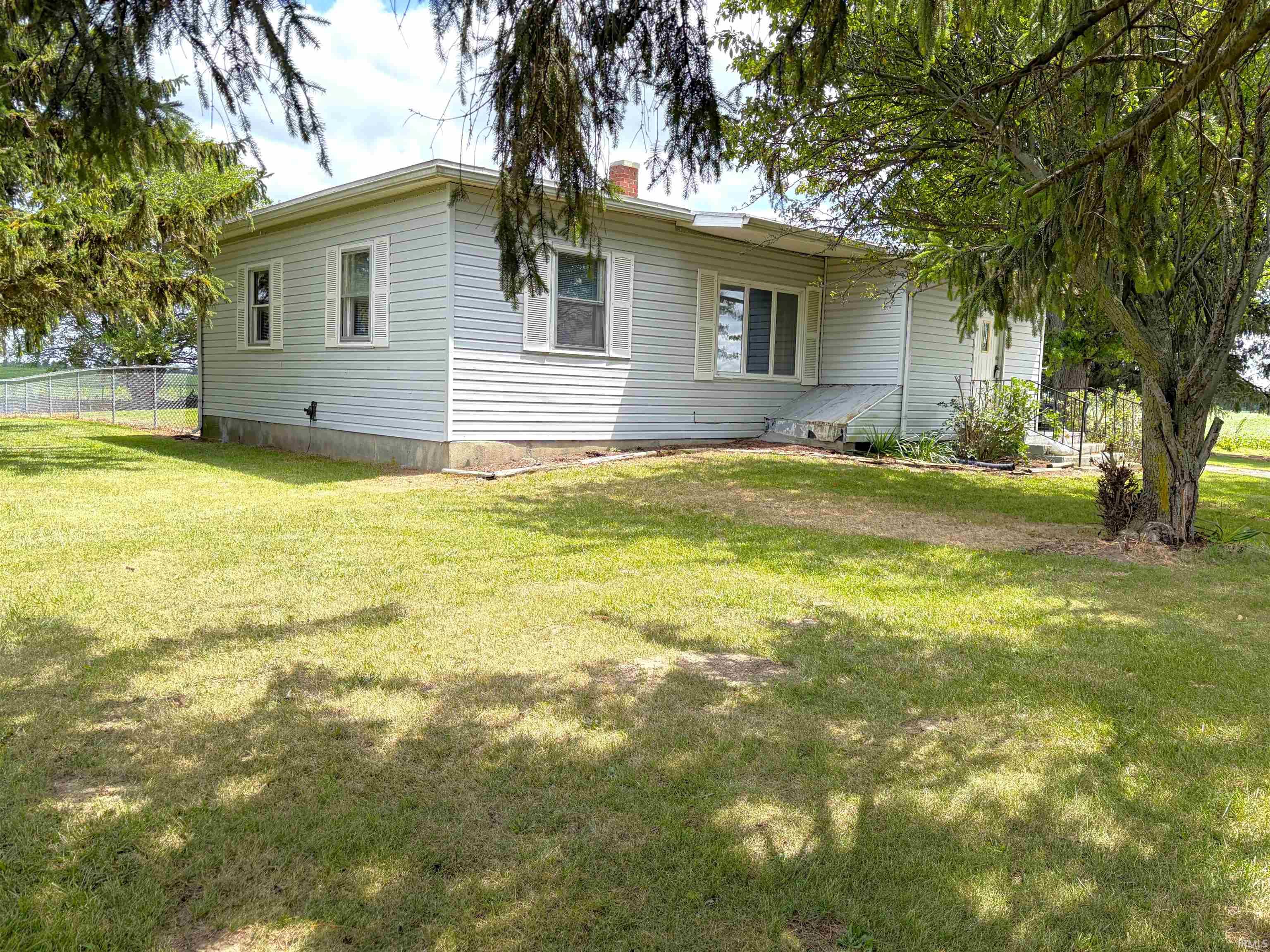 3rd image of 1424 E Greenville Pike, Winchester, IN 47394 | MLS# 202629522