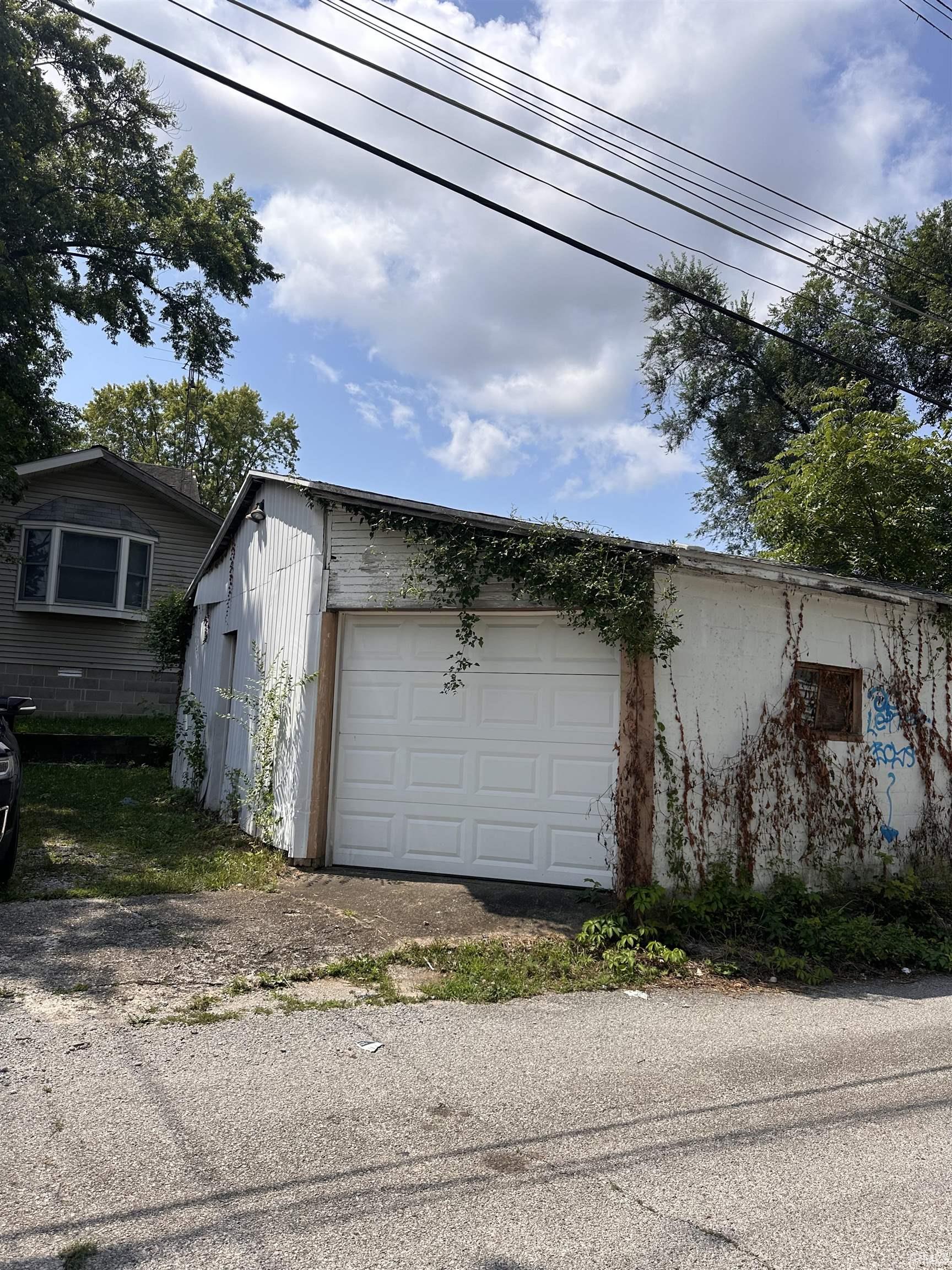 4th image of 1922 Salem St, Lafayette, IN 47904 | MLS# 202629533