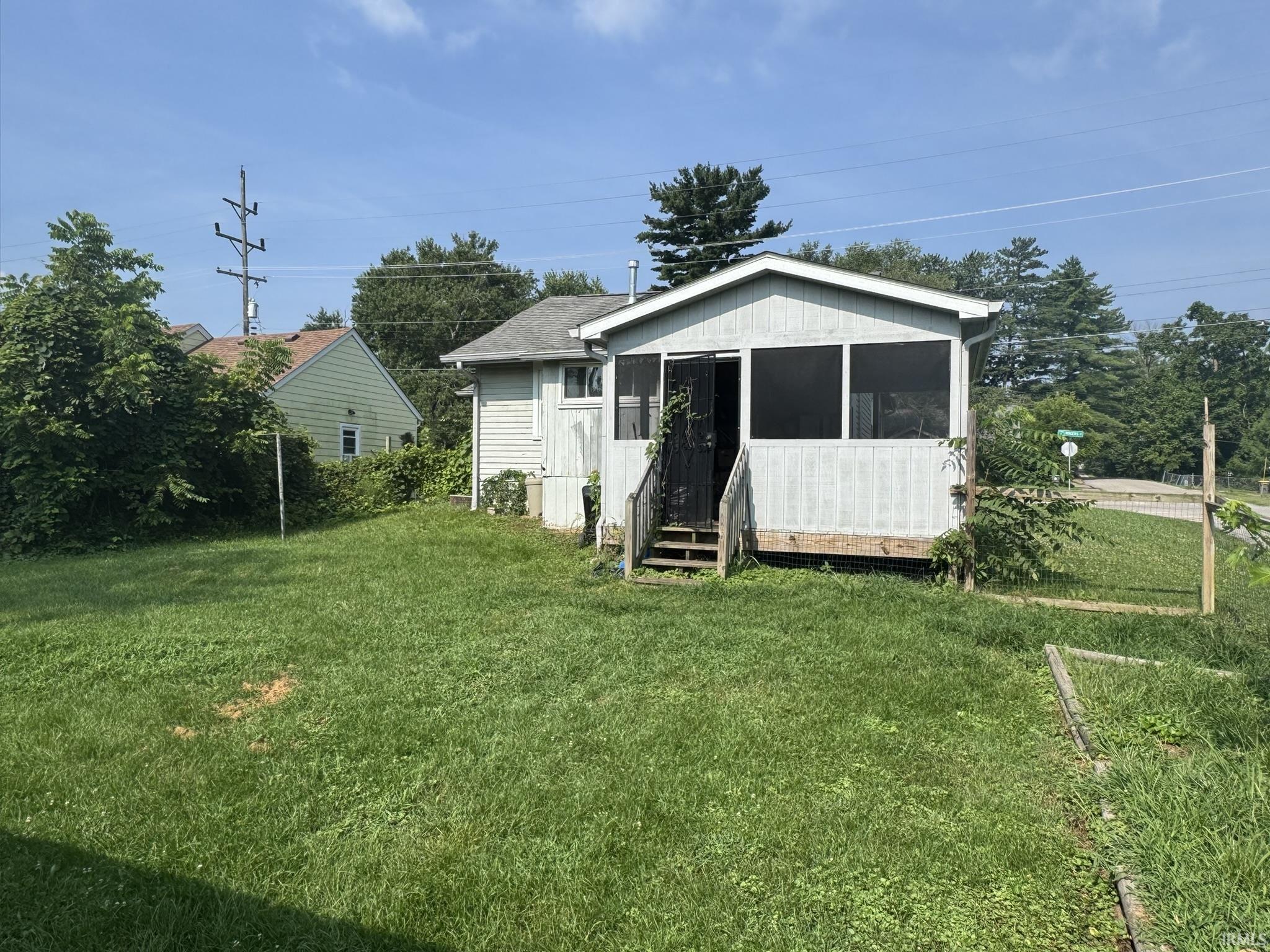 14th image of 2401 S Rogers St, Bloomington, IN 47403 | MLS# 202629543