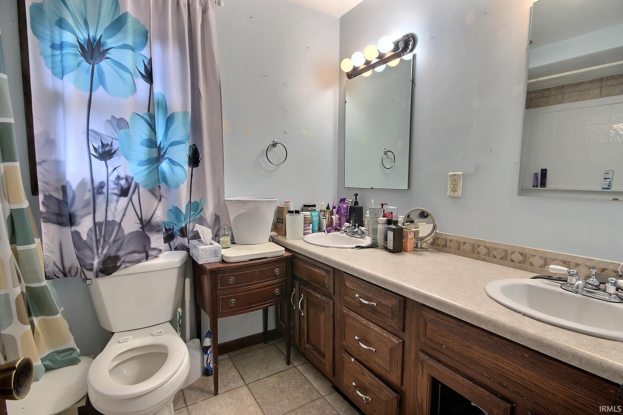 Photo 12 of 6001 Fitchburg Place