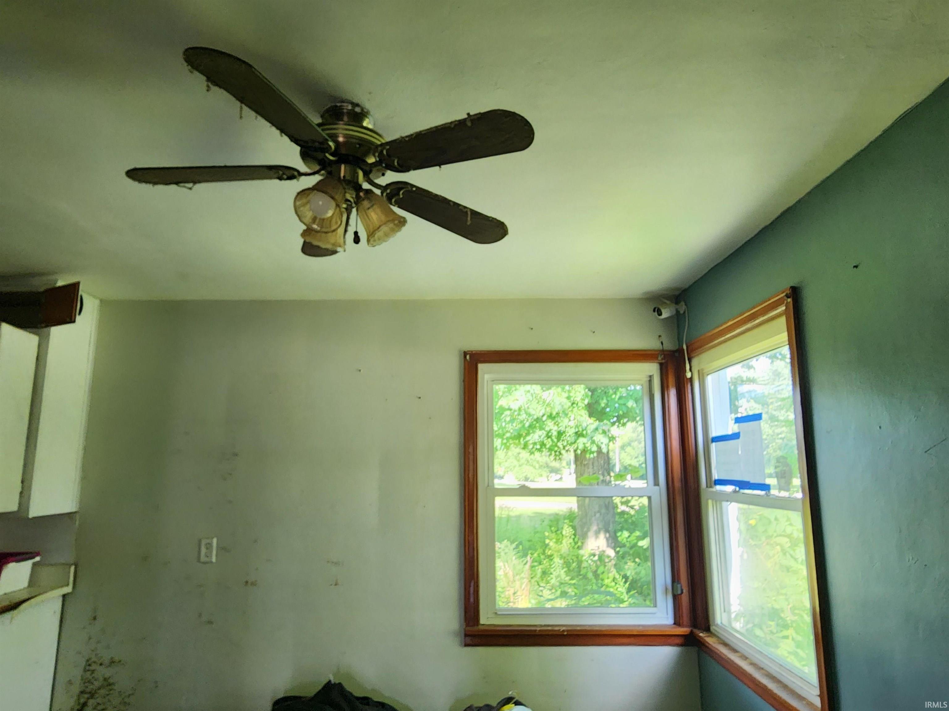 4th image of 20995 Osborne Rd, Lakeville, IN 46536 | MLS# 202629580