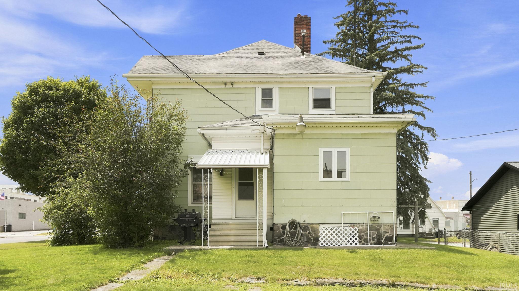 Photo 29 of 221 S Poplar Street