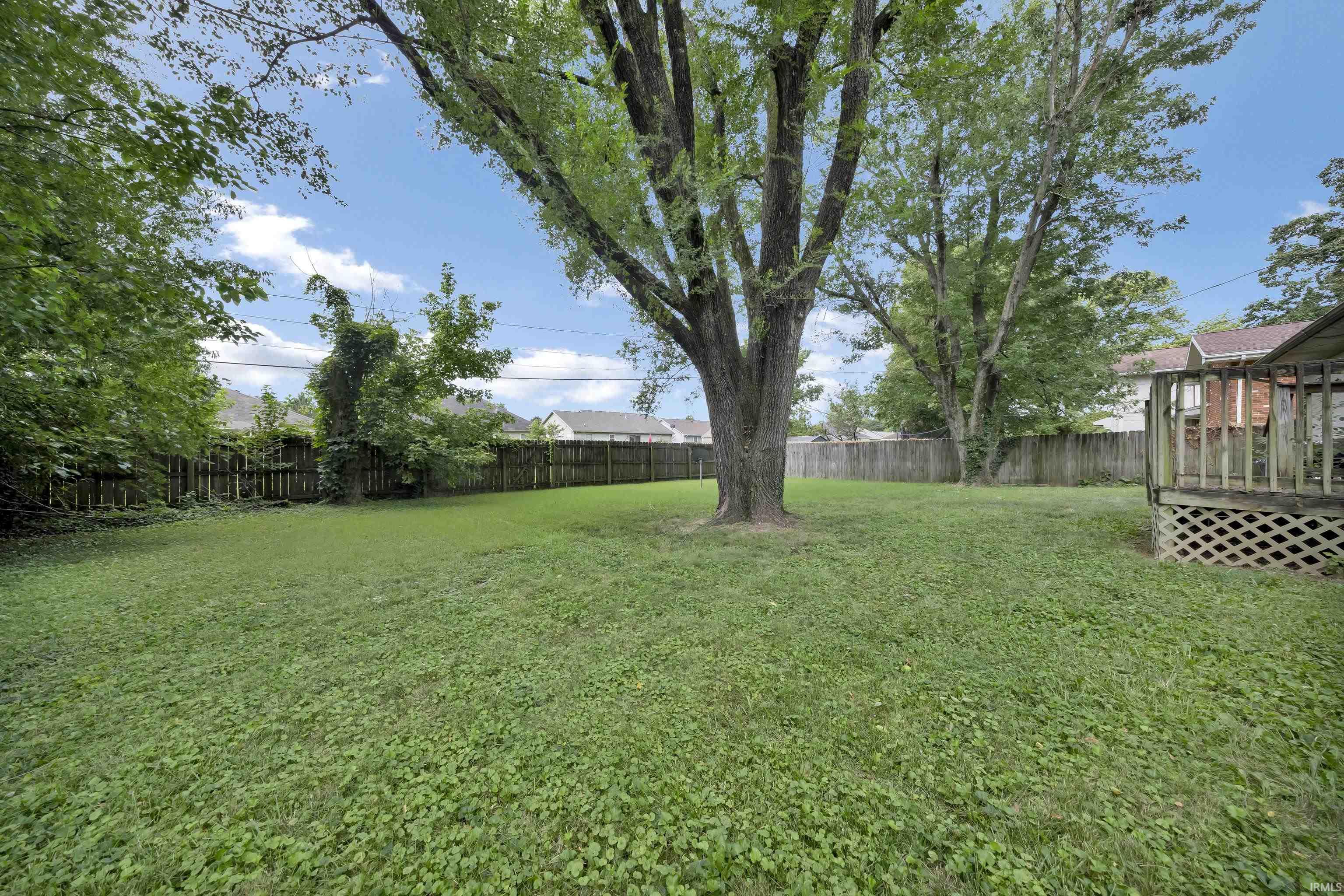 44th image of 3001 Eastbrooke Dr, Evansville, IN 47711 | MLS# 202629591