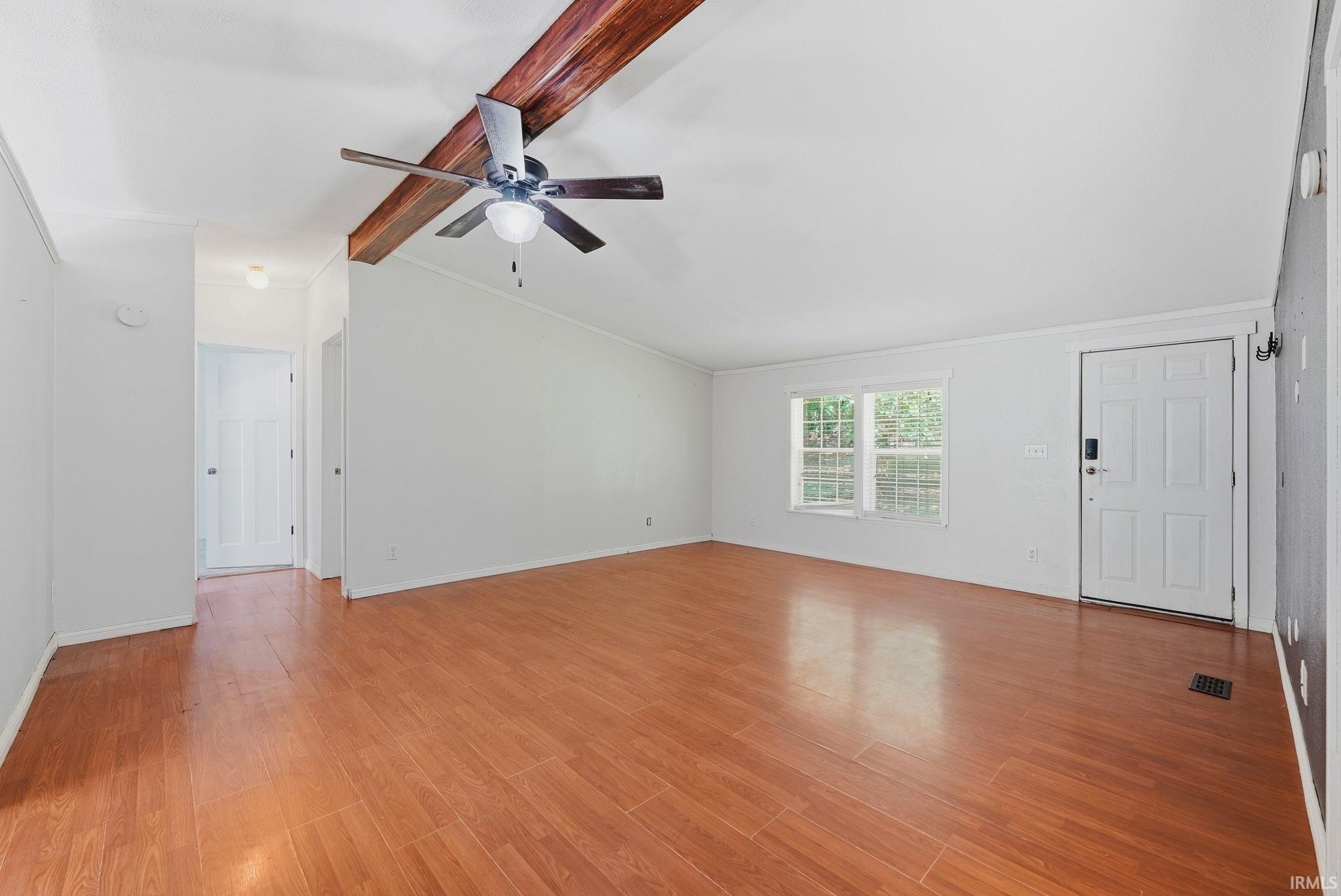 Photo 5 of 340 E Tulip Tree Lane