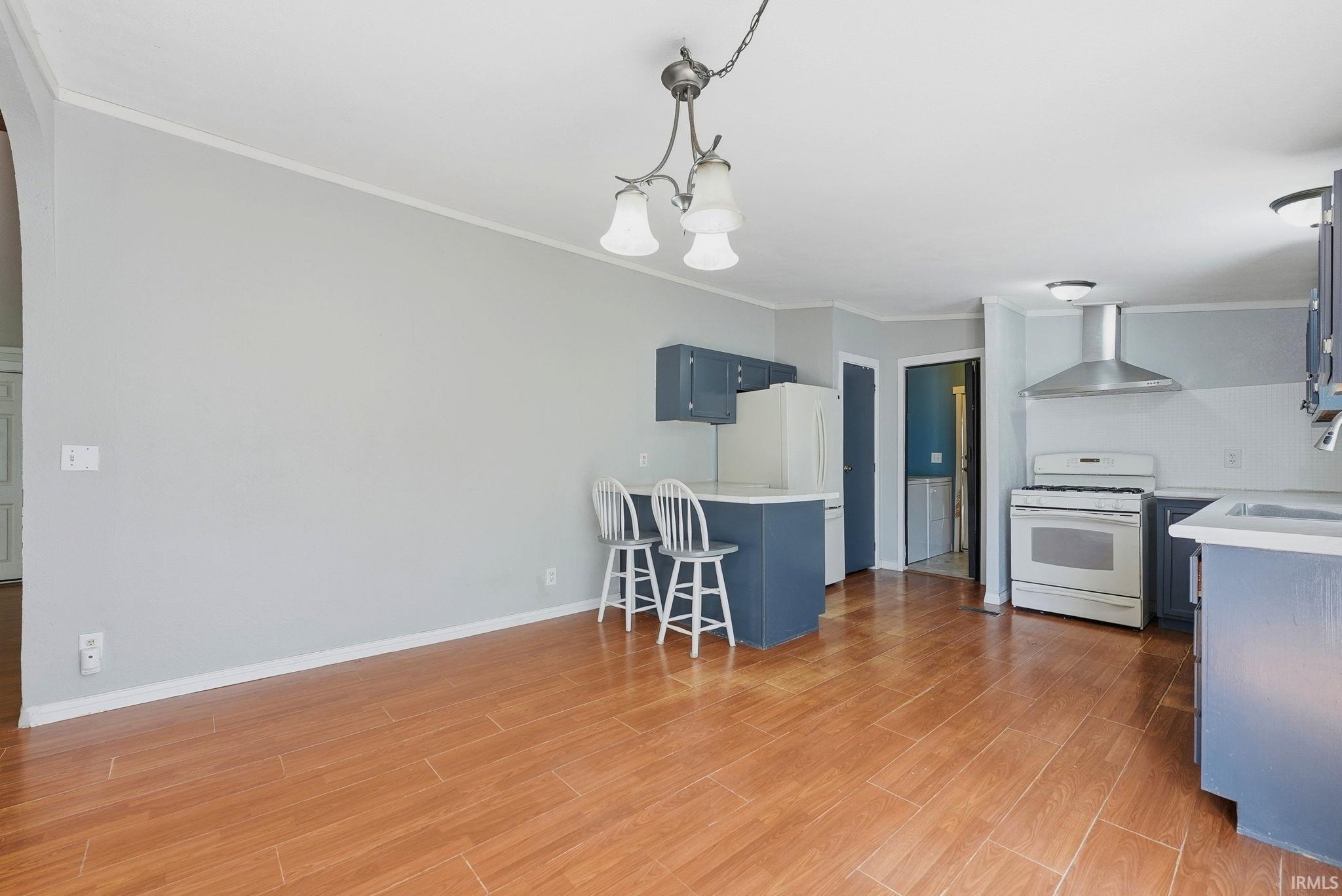 Photo 8 of 340 E Tulip Tree Lane
