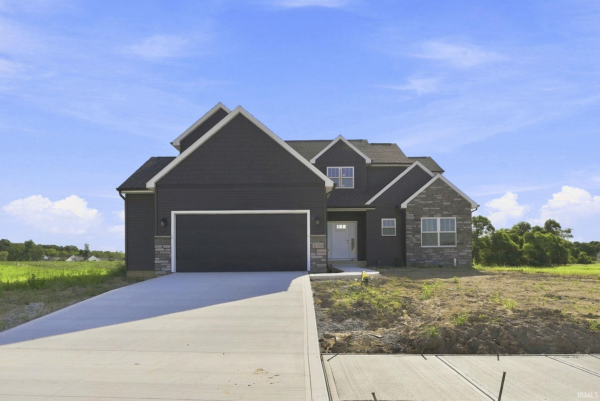 Photo 4 of Sale Pending at 17566 Creekside Xing Run, Huntertown, IN 46748 | MLS# 202629624 | Listing updated on 2026-09-23