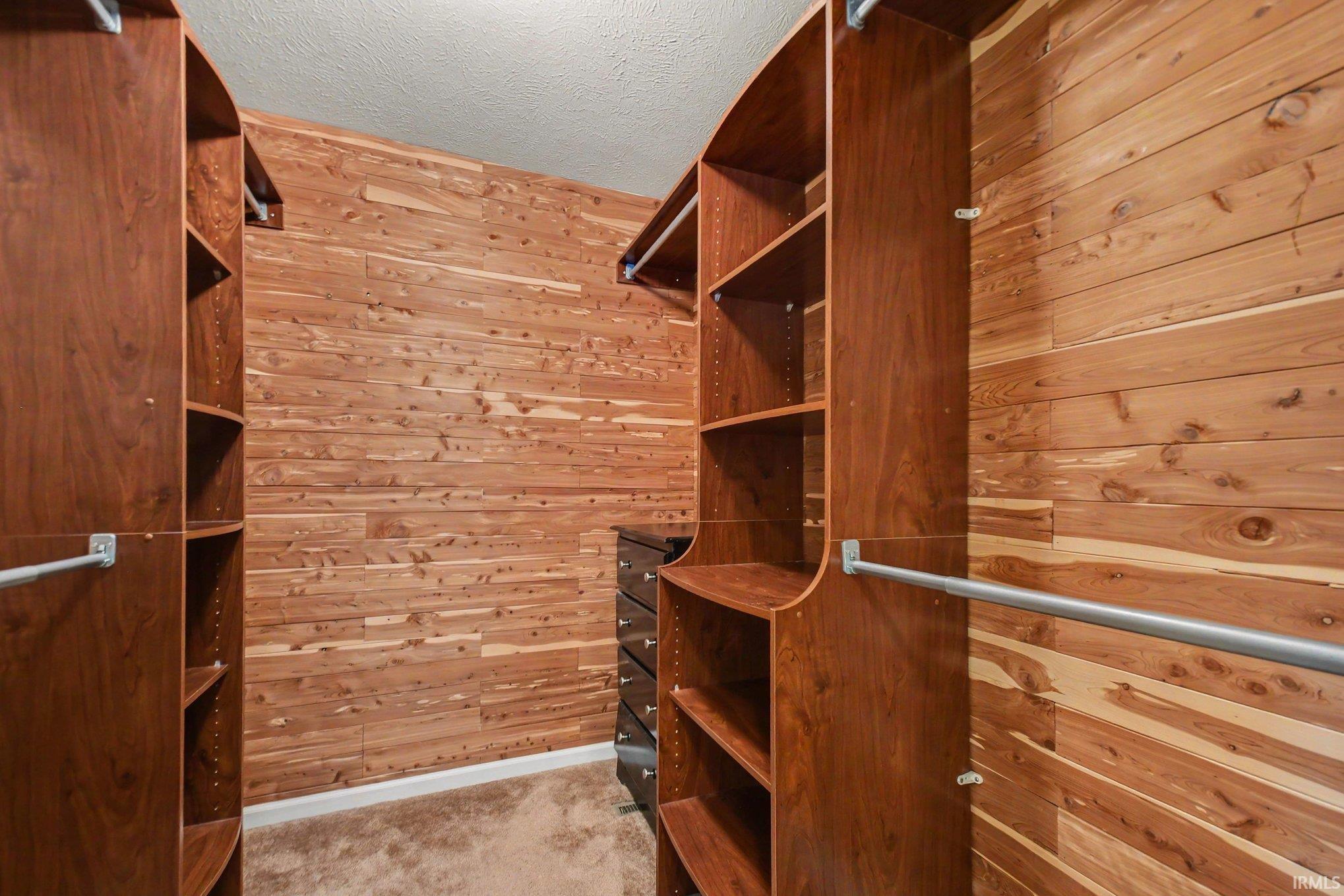 Walk In Closets