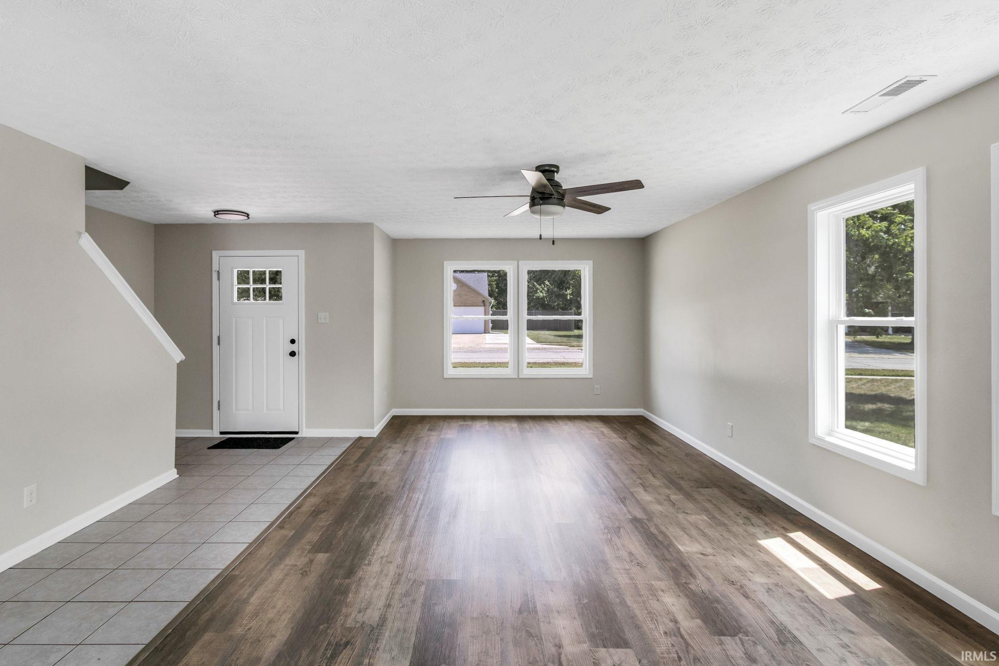 3rd image of 4 Kimbrough Ct, Brownsburg, IN 46112 | MLS# 202629654