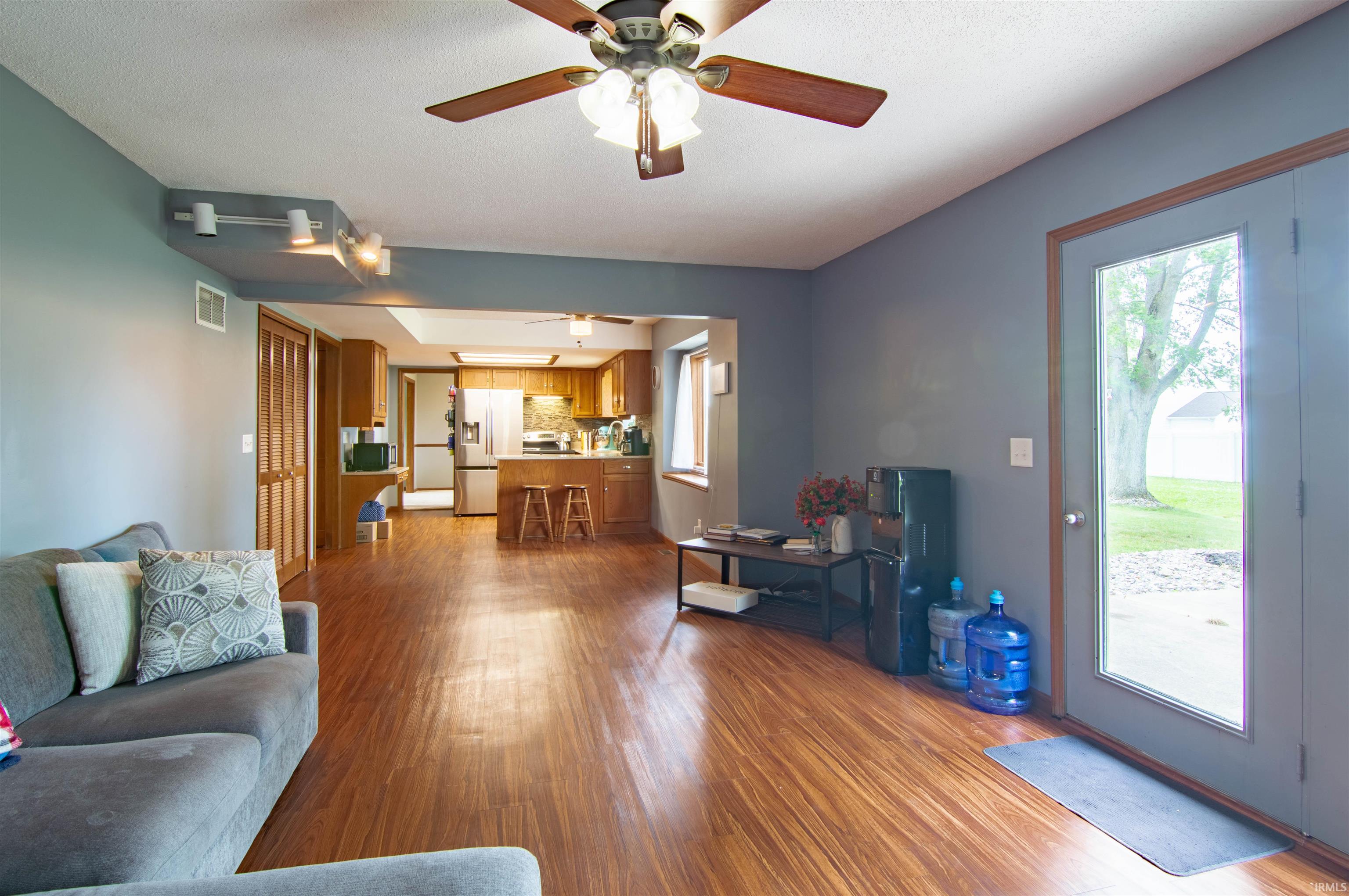 Photo 6 of 3209 Brampton Drive