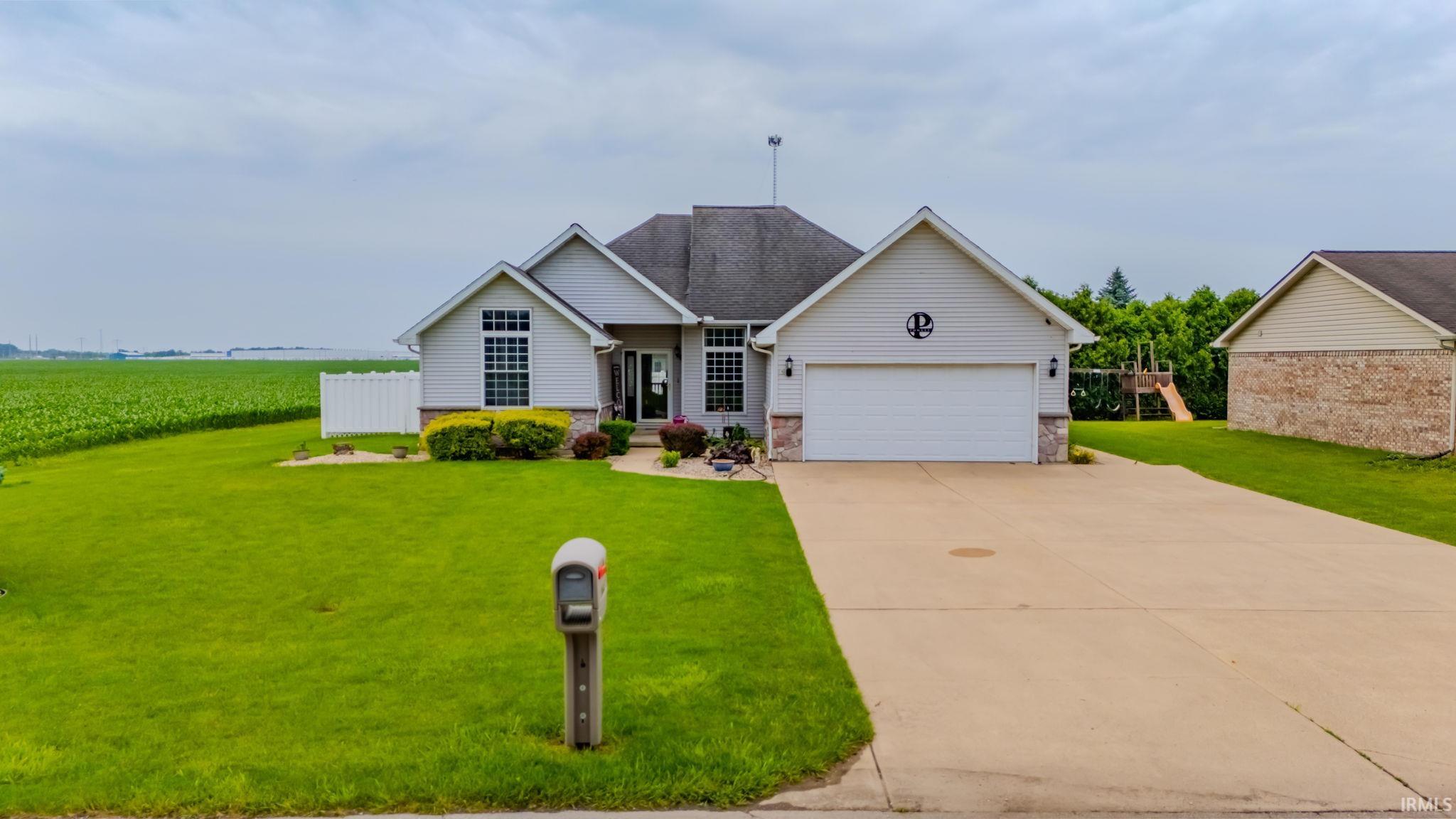 33rd image of 4450 Farmington Rd, Gas City, IN 46933 | MLS# 202629702