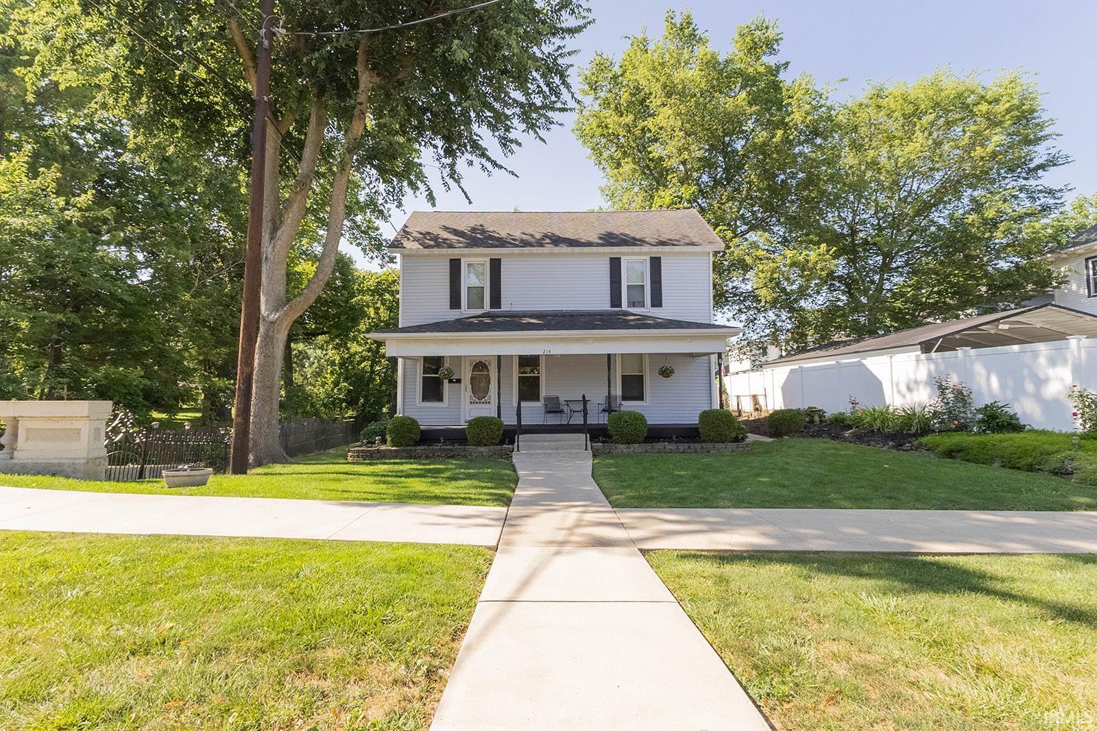 3rd image of 214 E South St, Winchester, IN 47394 | MLS# 202629714