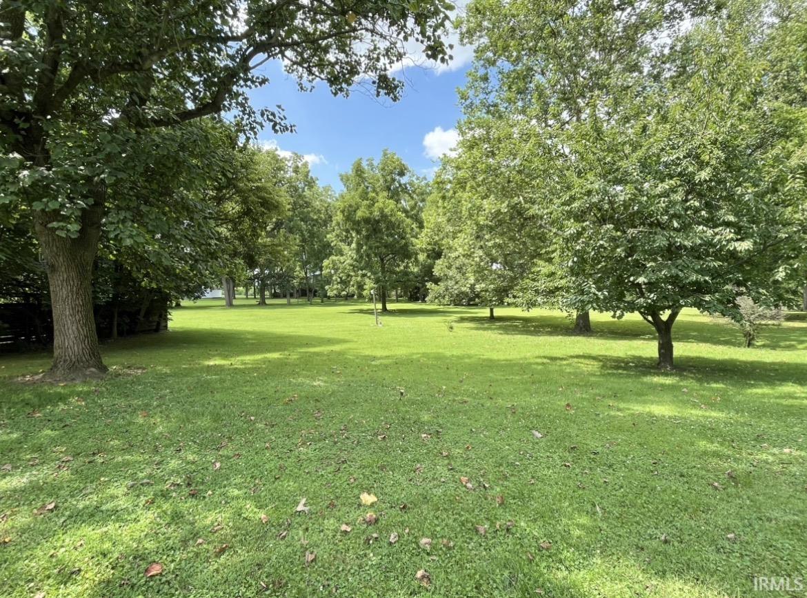 3rd image of 807 Heaston St, Winchester, IN 47394 | MLS# 202629720