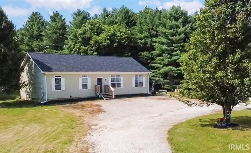 1st image of 7021 W Alfred Ln, Ellettsville, IN 47429 | MLS# 202629736