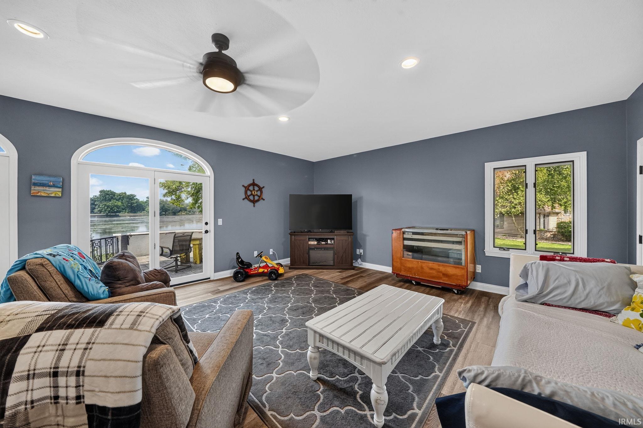 Photo 8 of 2515 Waterbend Drive
