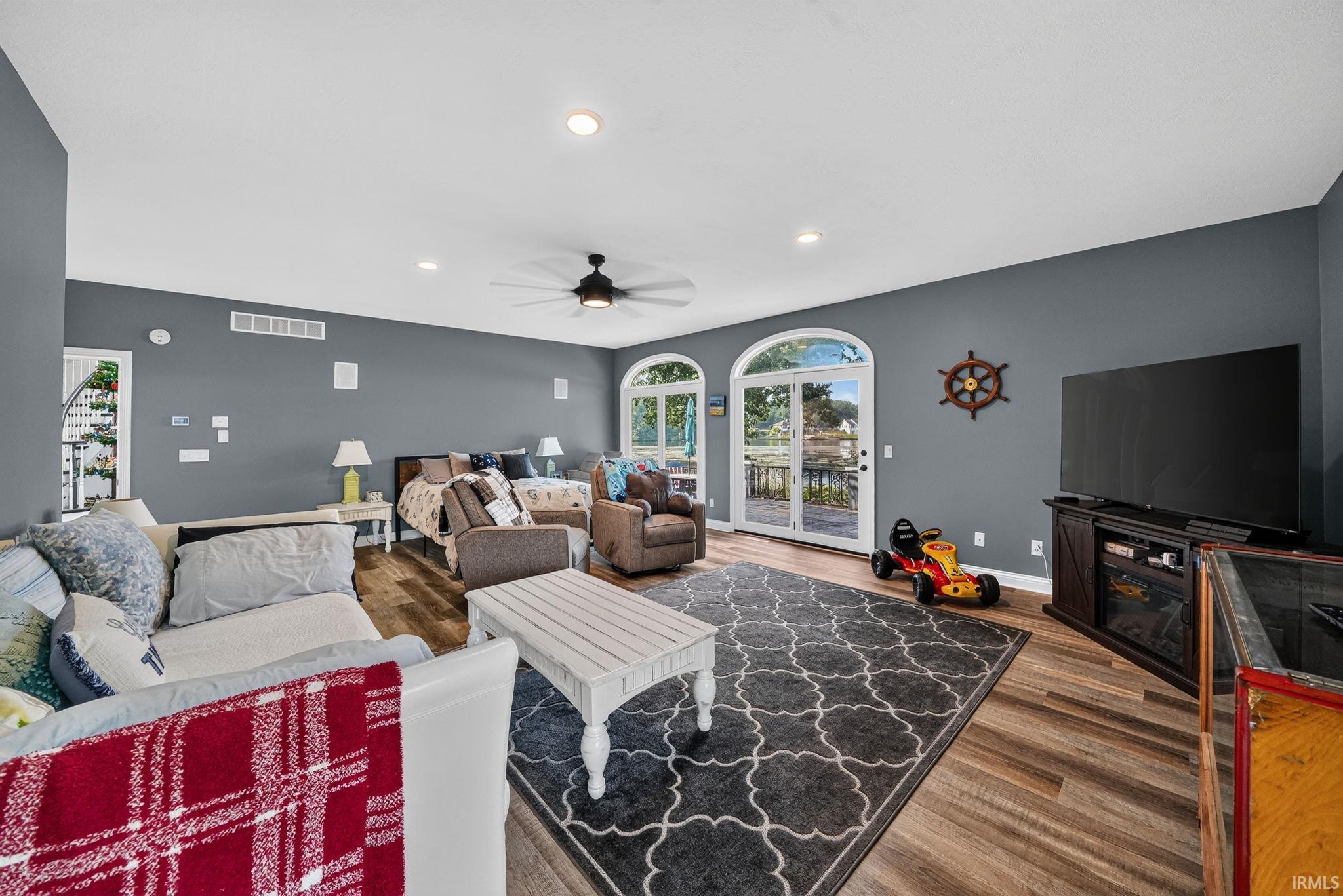 Photo 9 of 2515 Waterbend Drive