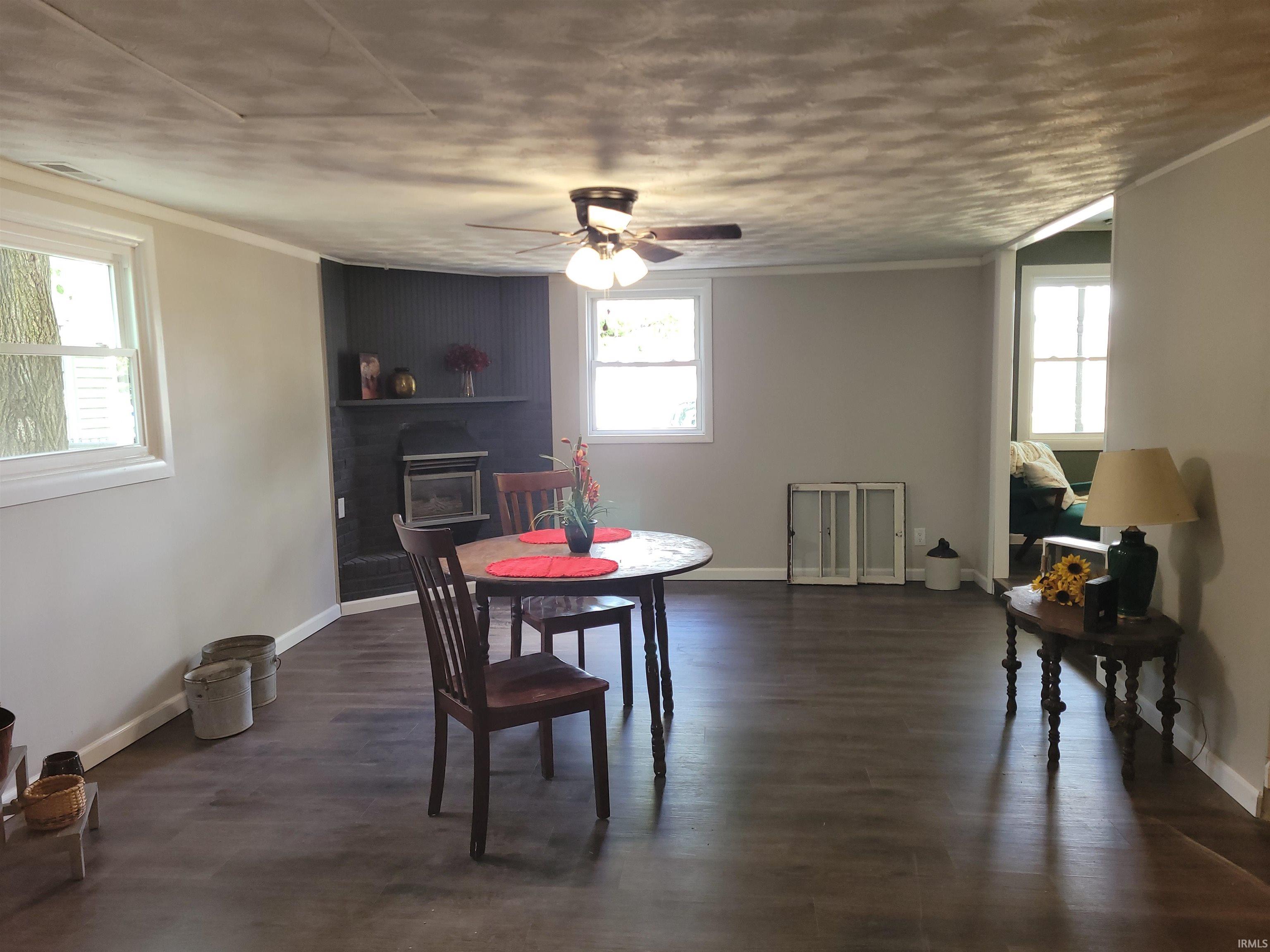 5th image of 824 S 15Th St, Vincennes, IN 47591 | MLS# 202629823