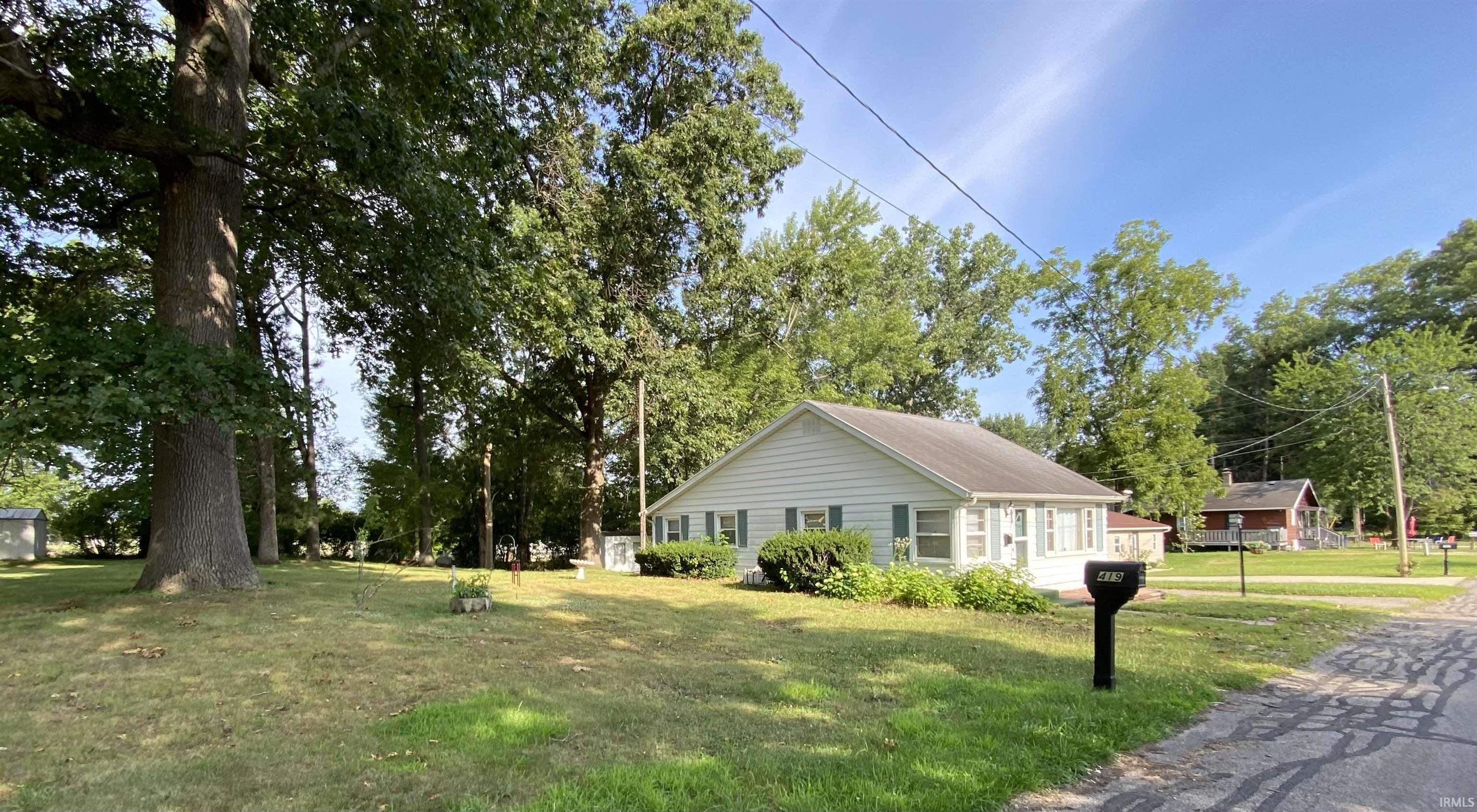 33rd image of 419 N Roosevelt St, Warsaw, IN 46580 | MLS# 202629861