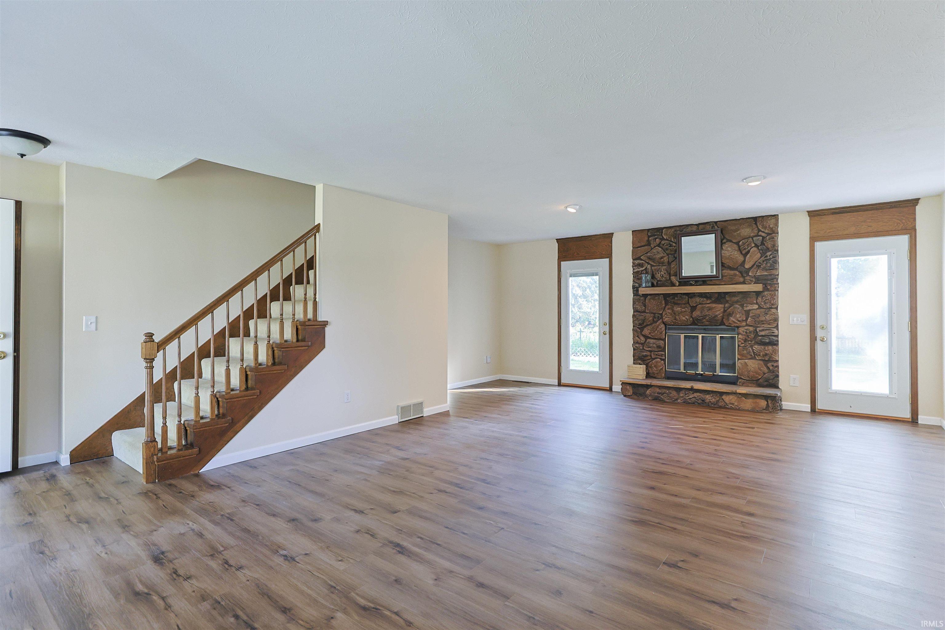 5th image of 52026 Larkspur Cir, Granger, IN 46530 | MLS# 202629872