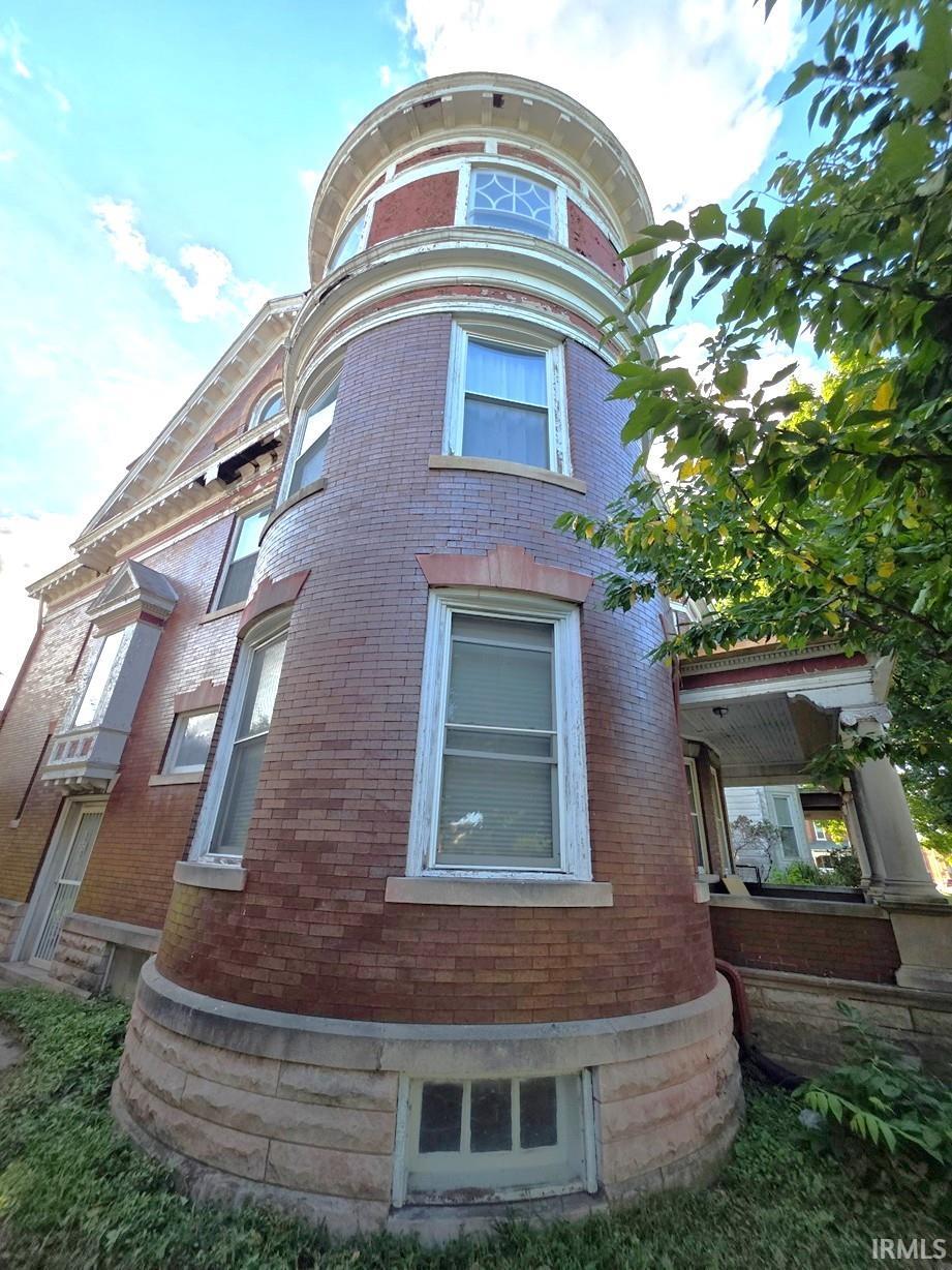 4th image of 815 Buntin St, Vincennes, IN 47591 | MLS# 202629877