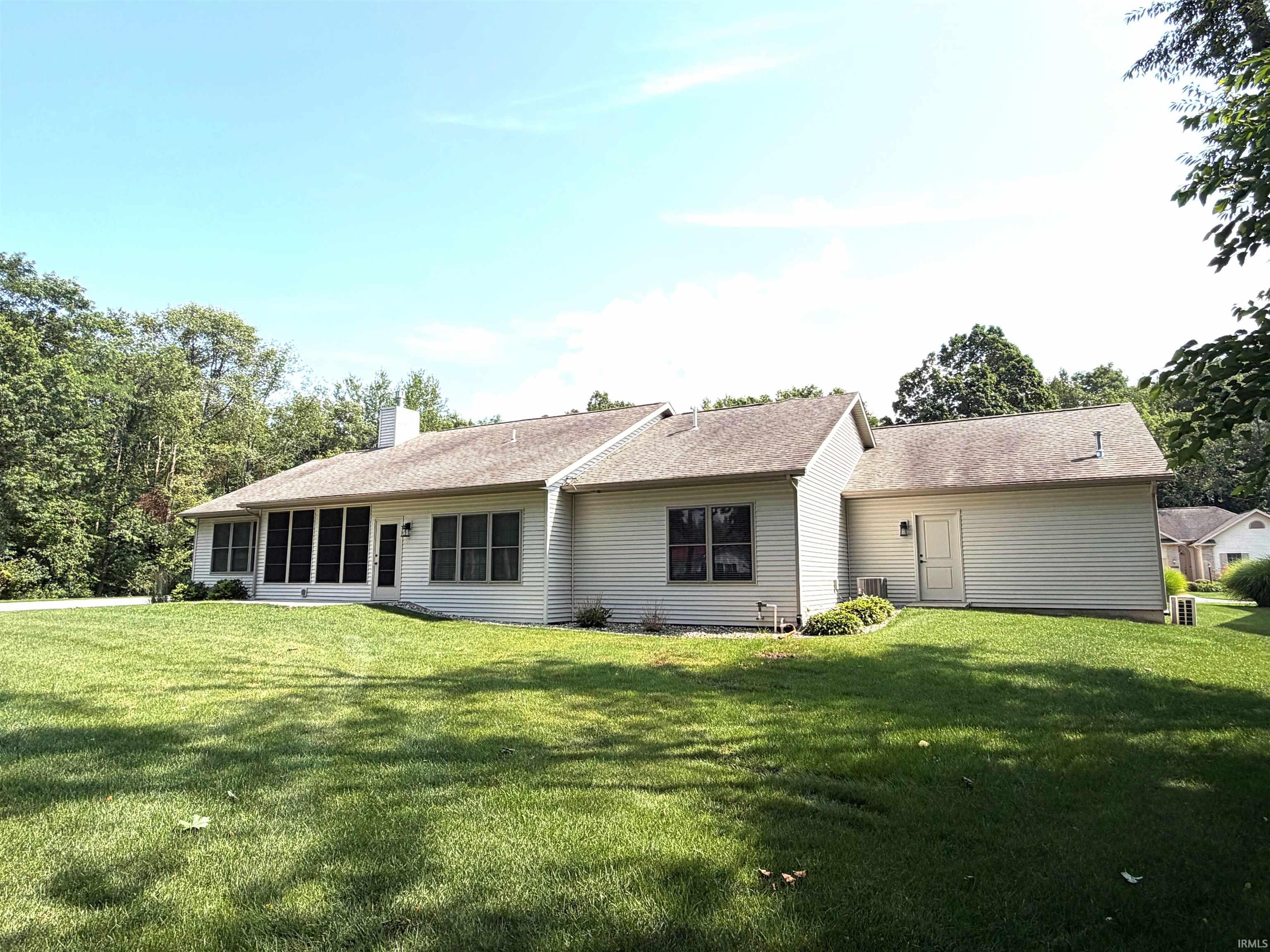 Photo 40 of 2121 Woodland Estates Drive