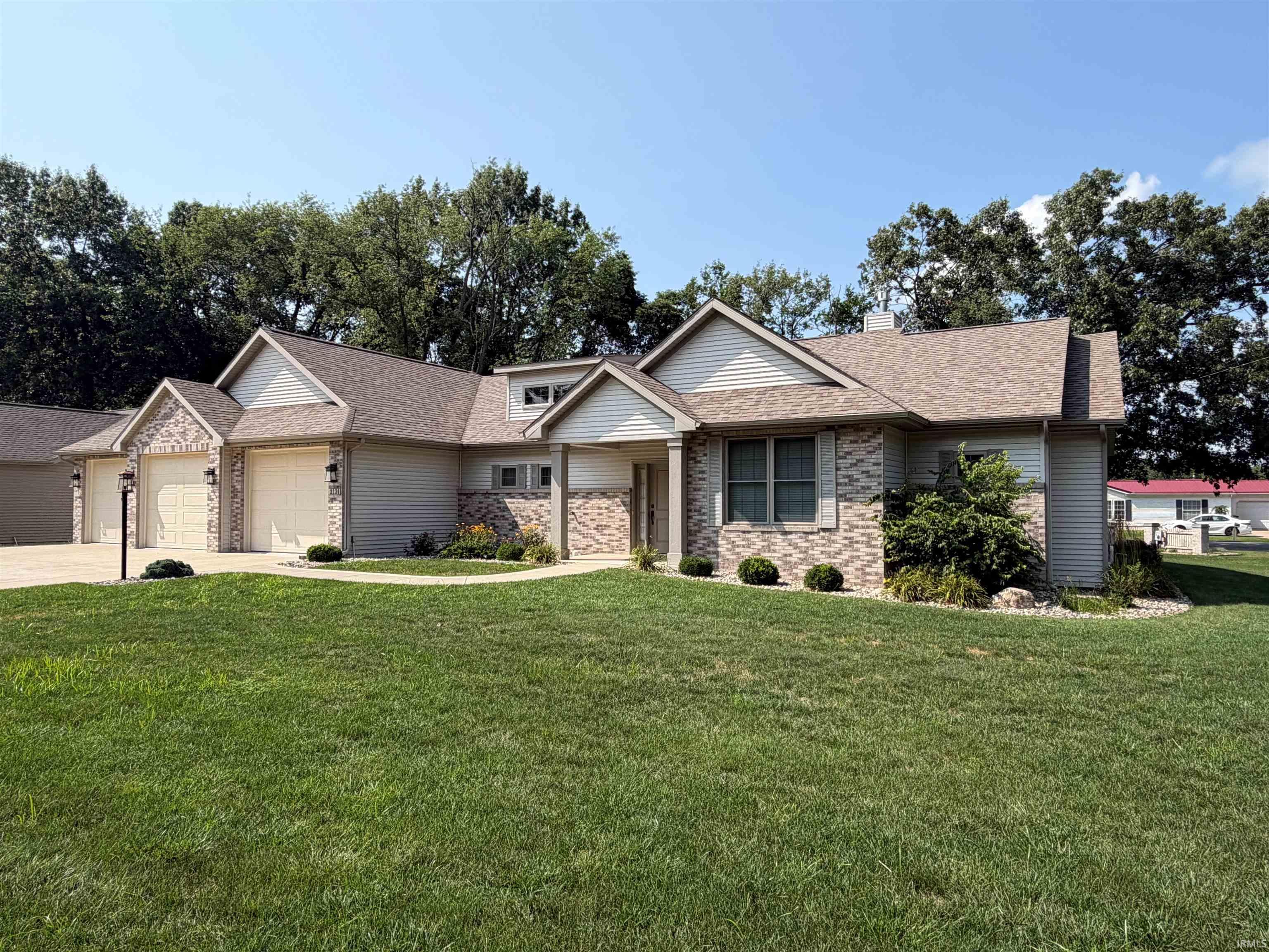 Photo 43 of 2121 Woodland Estates Drive