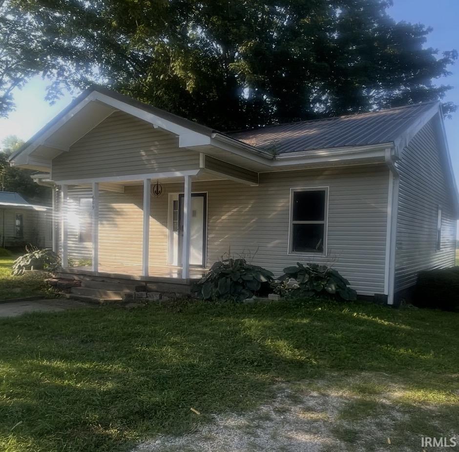 1st image of 609 W Main St, Bruceville, IN 47516 | MLS# 202630040