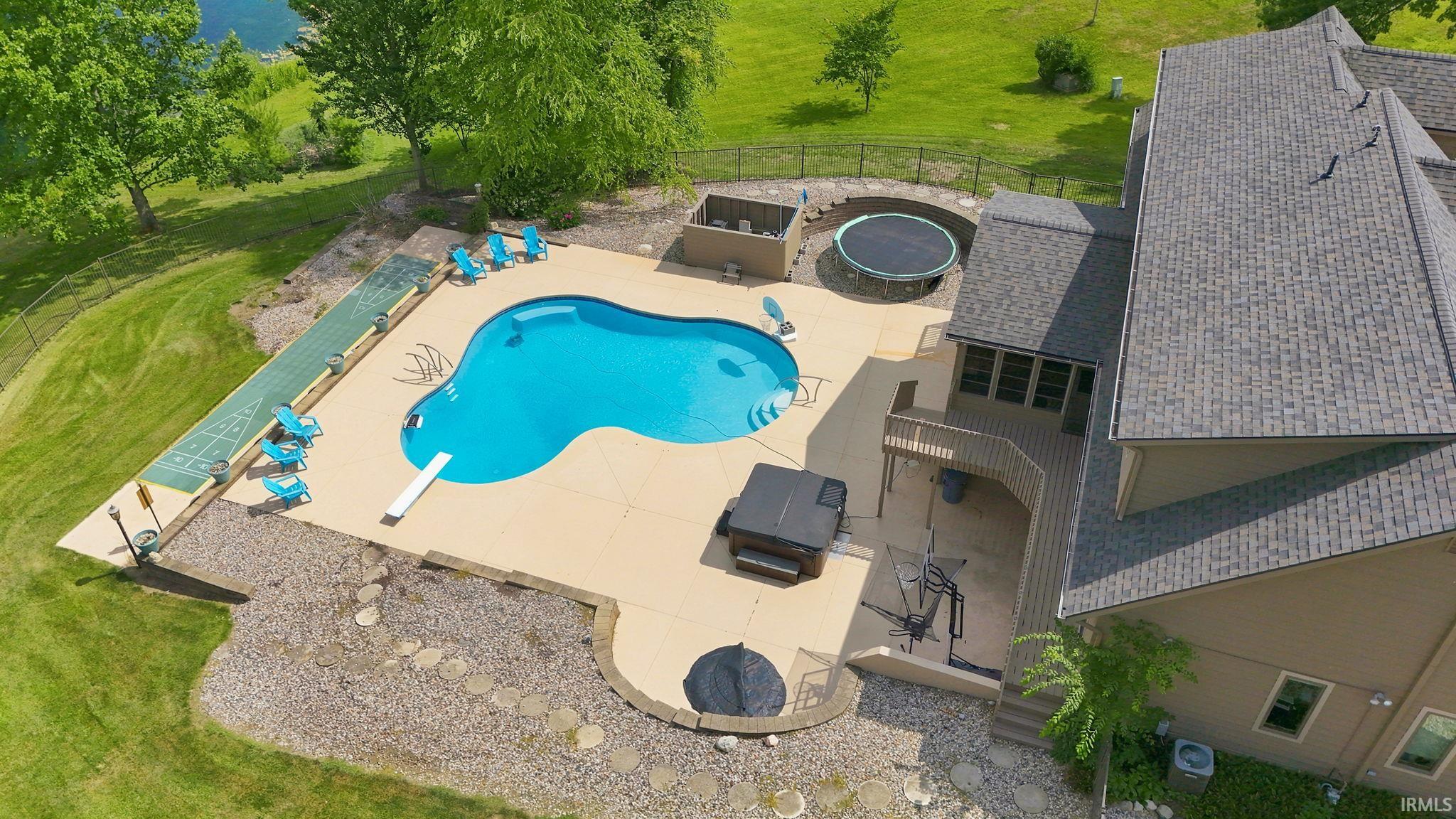 43rd image of 534 Crestlane Dr, Warsaw, IN 46580 | MLS# 202630082