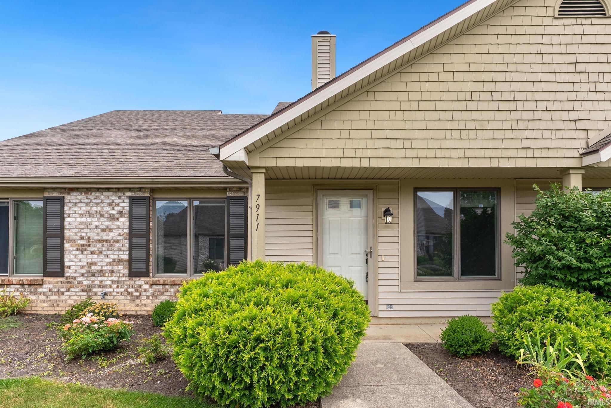 Photo 1 of Condo for sale at 7911 Harrisburg Ln, Fort Wayne, IN 46835 | MLS# 202630092 | Listing updated on 2026-10-05