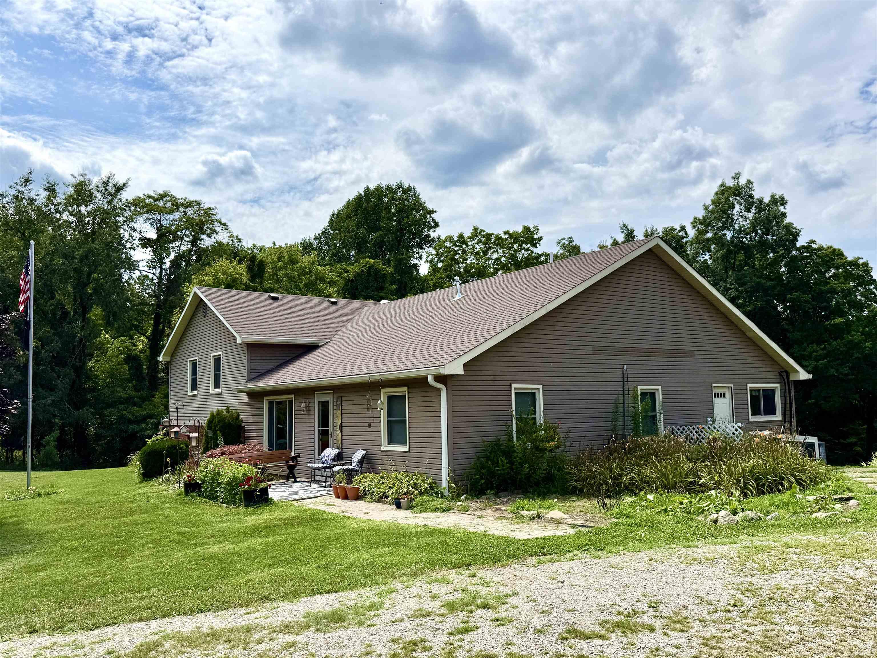 2nd image of 7110 Beech Tree Rd, Nineveh, IN 46164 | MLS# 202630099