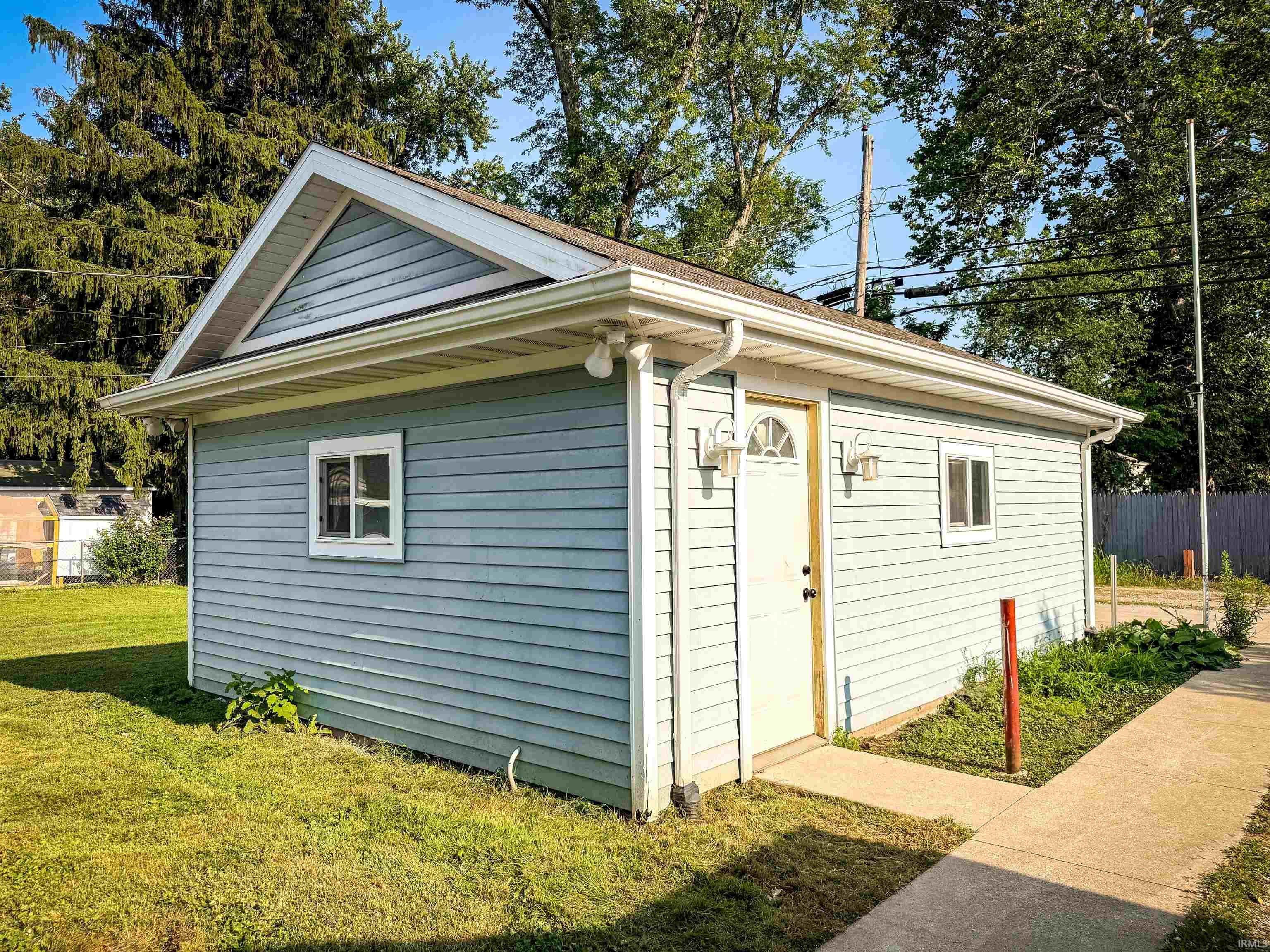 37th image of 1120 W Rose St, South Bend, IN 46616 | MLS# 202630136