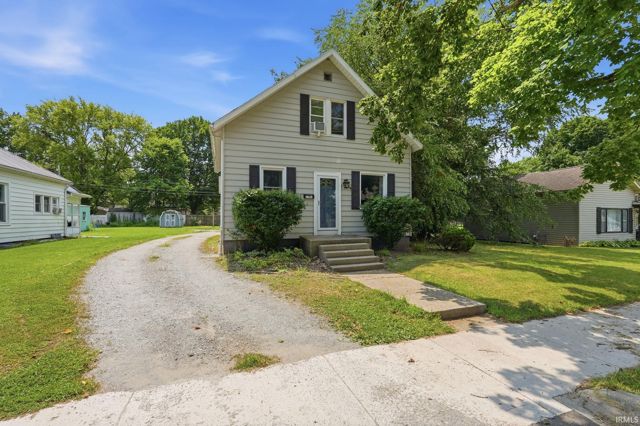 3rd image of 1104 E Ft Wayne St, Warsaw, IN 46580 | MLS# 202630156