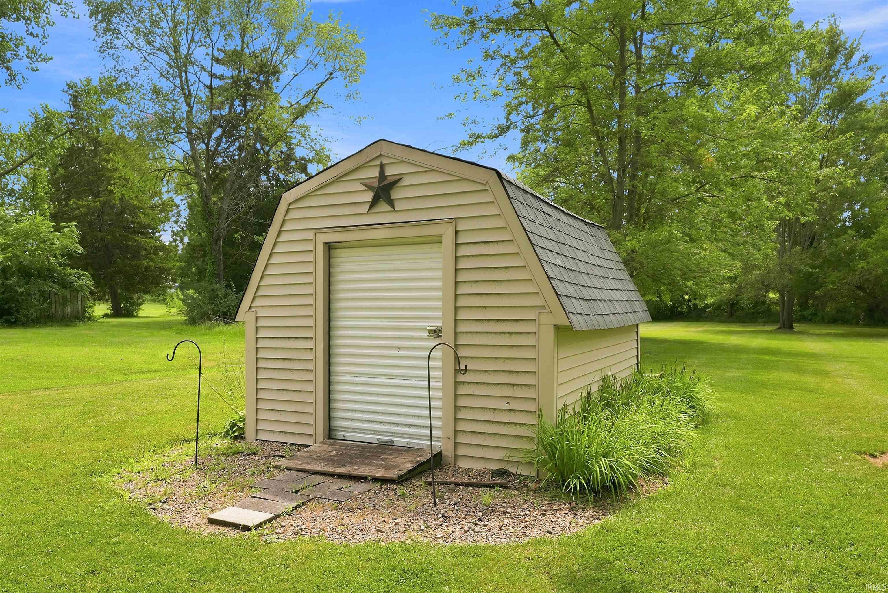 Property Photo 33