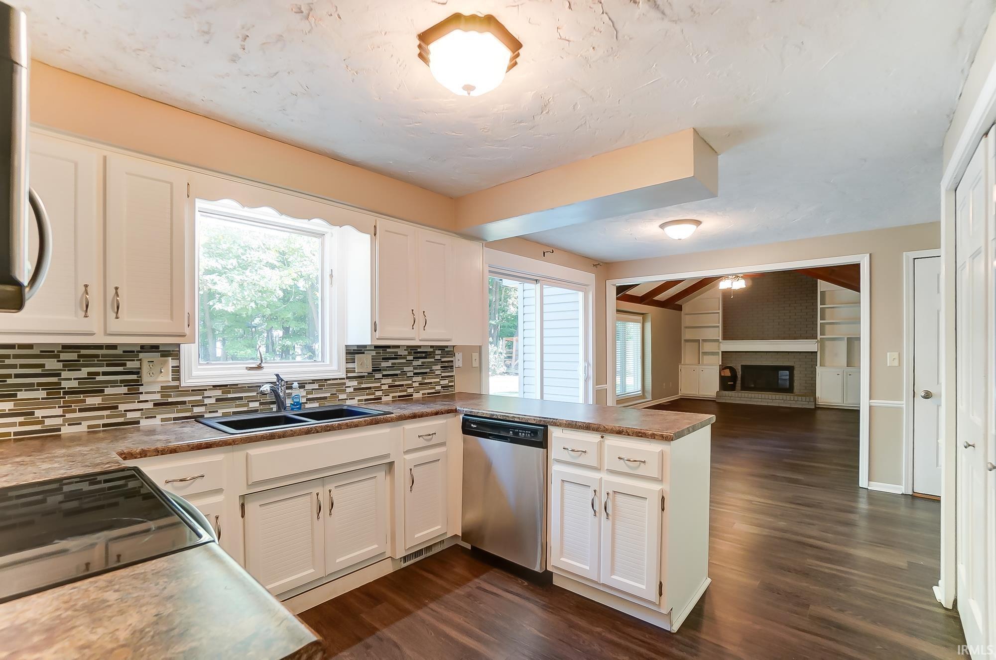 Photo 10 of 5931 Spring Oak Court