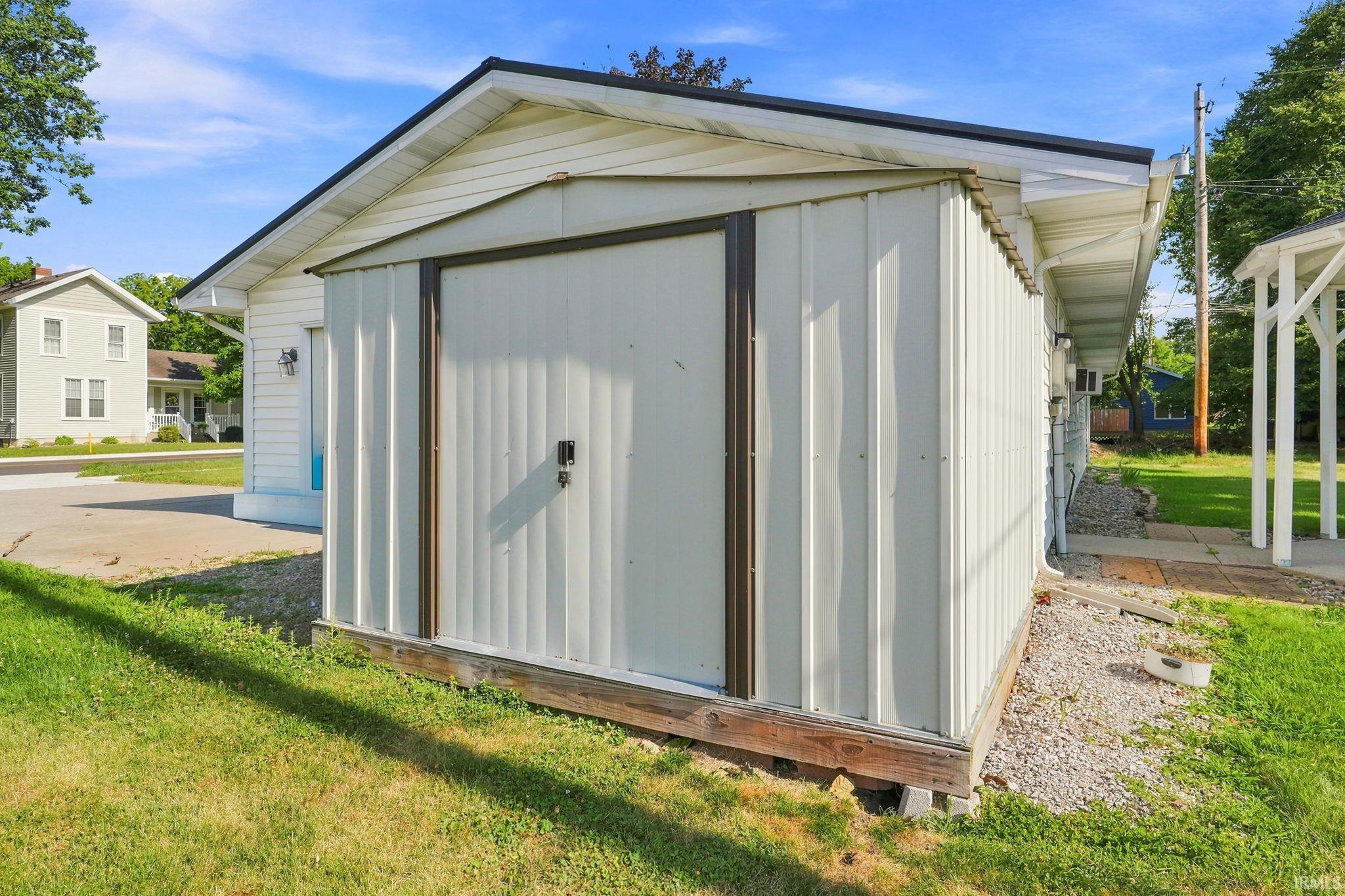Property Photo 36