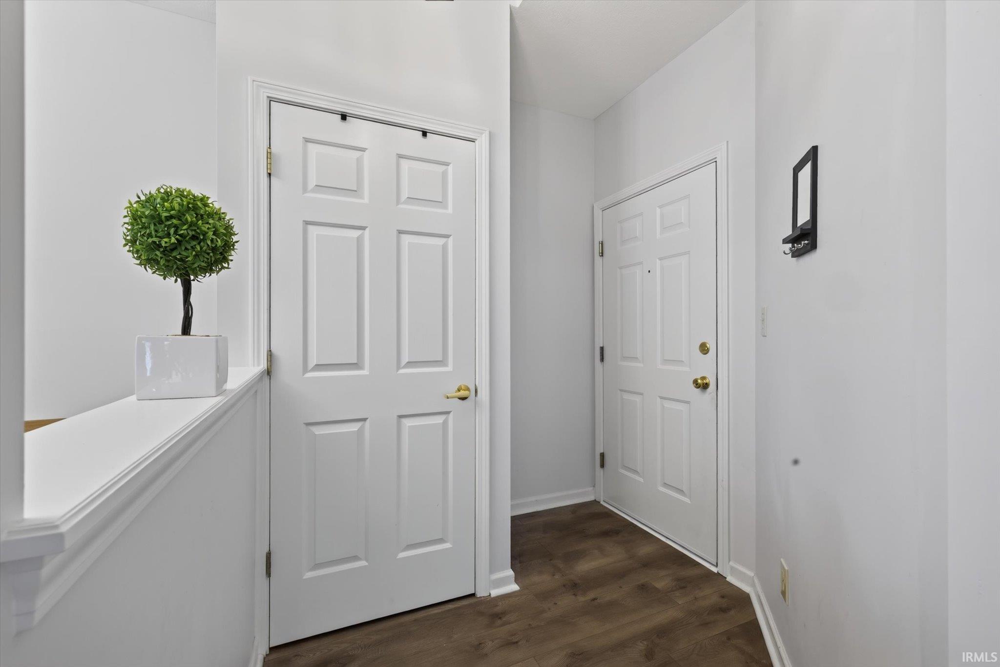 5th image of 3705 Barrington #B205, Bloomington, IN 47408 | MLS# 202630184